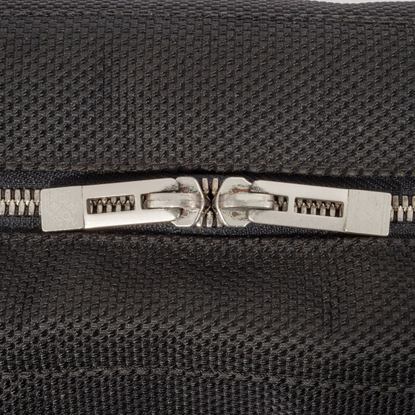 Louis Vuitton Men'S Yak Damier Geant Tote Bag