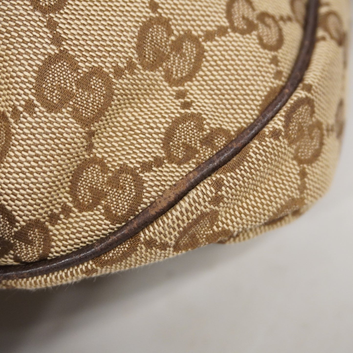 Gucci Gg Canvas Shoulder Bag 122790 Brown