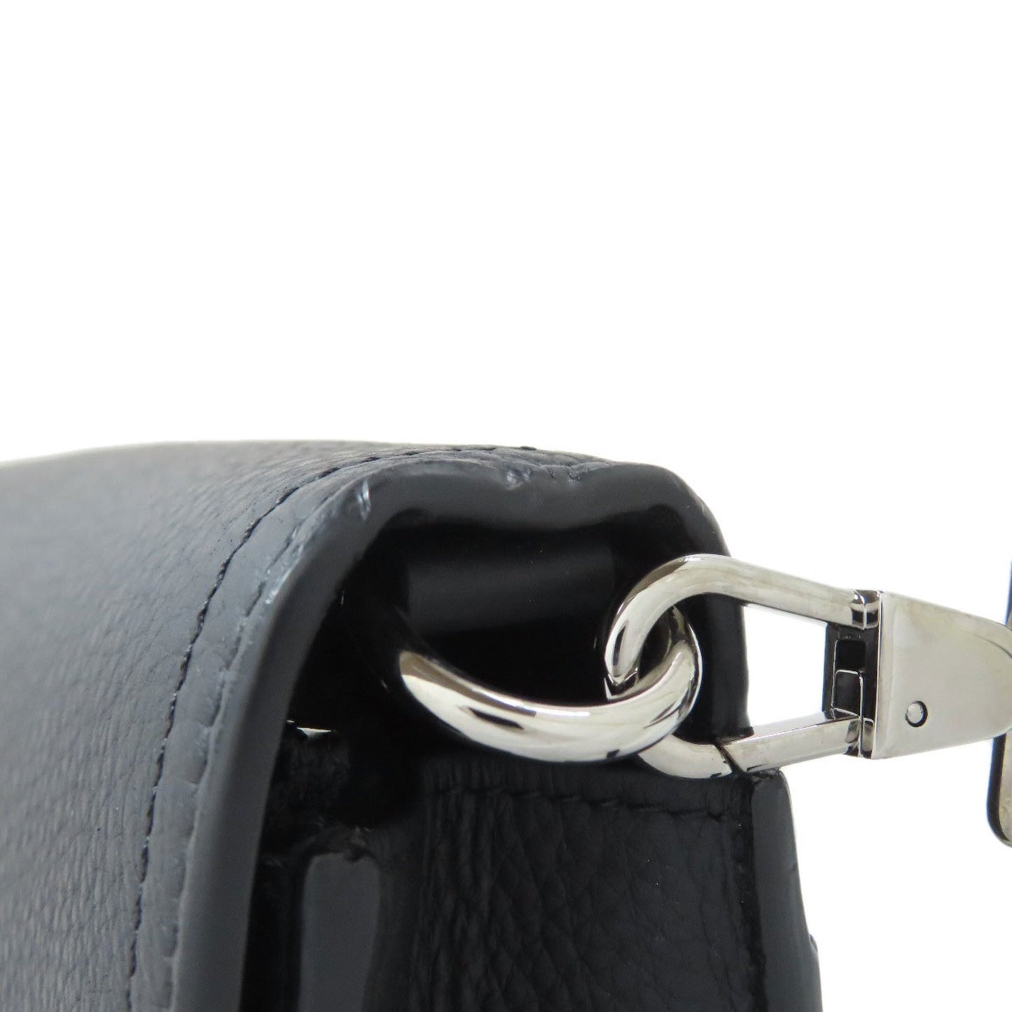 Burberry Logo Shoulder Bag Leather