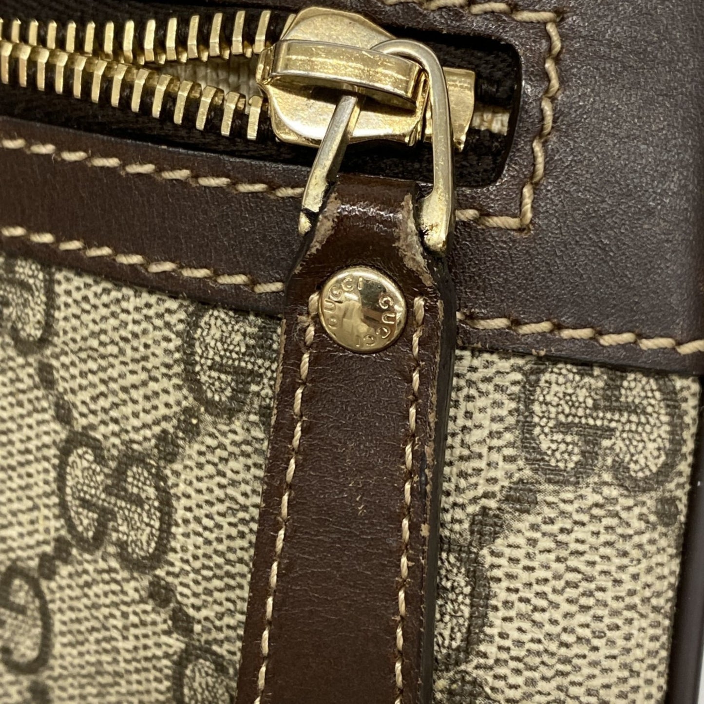 Gucci Gg Supreme Shoulder Bag 295257 Brown