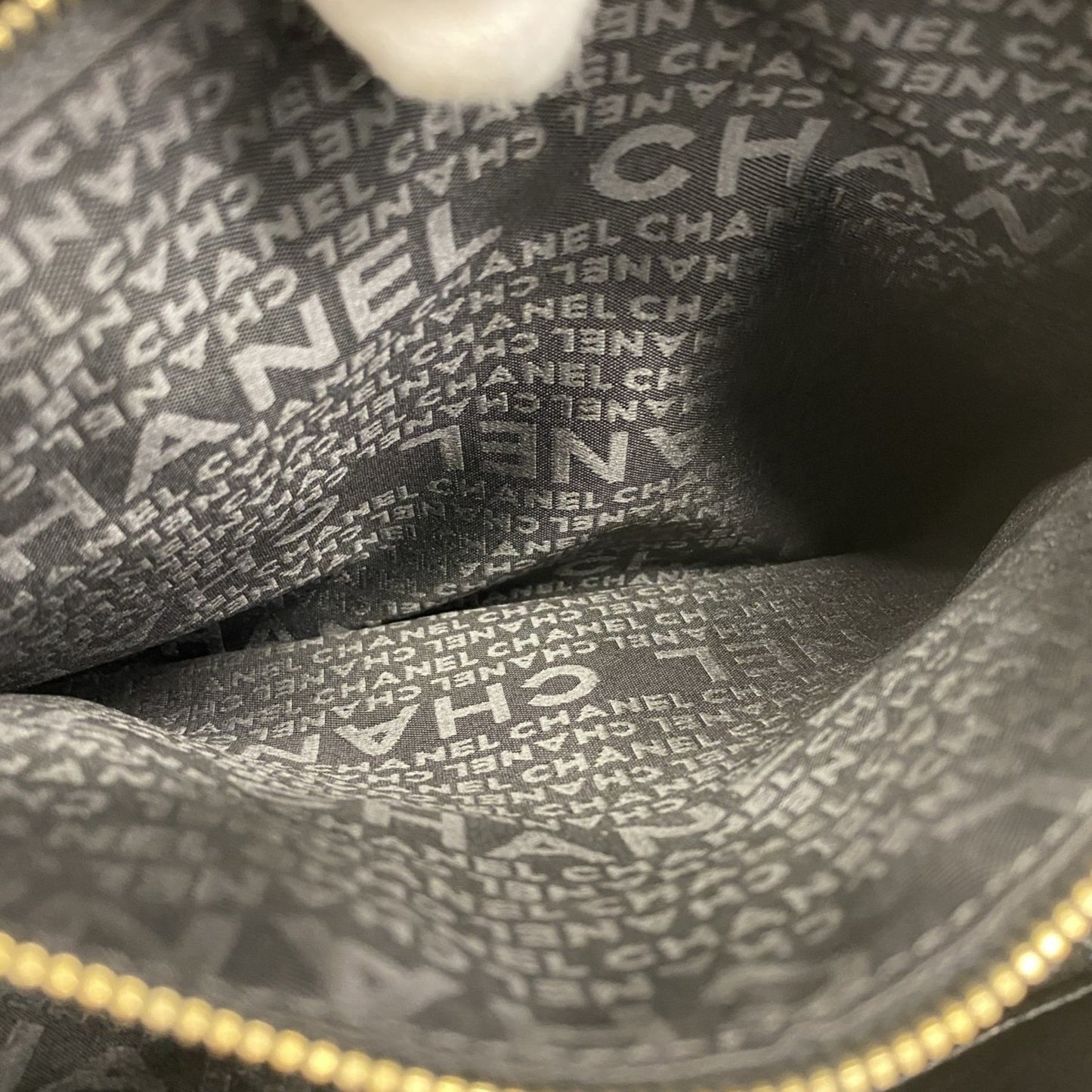Chanel Icon Chain Shoulder Bag