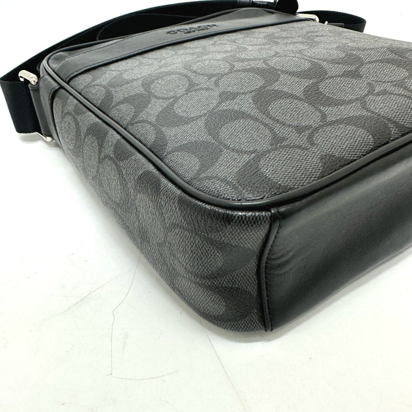 Coach F71764 Signature Houston Flight Shoulder Bag