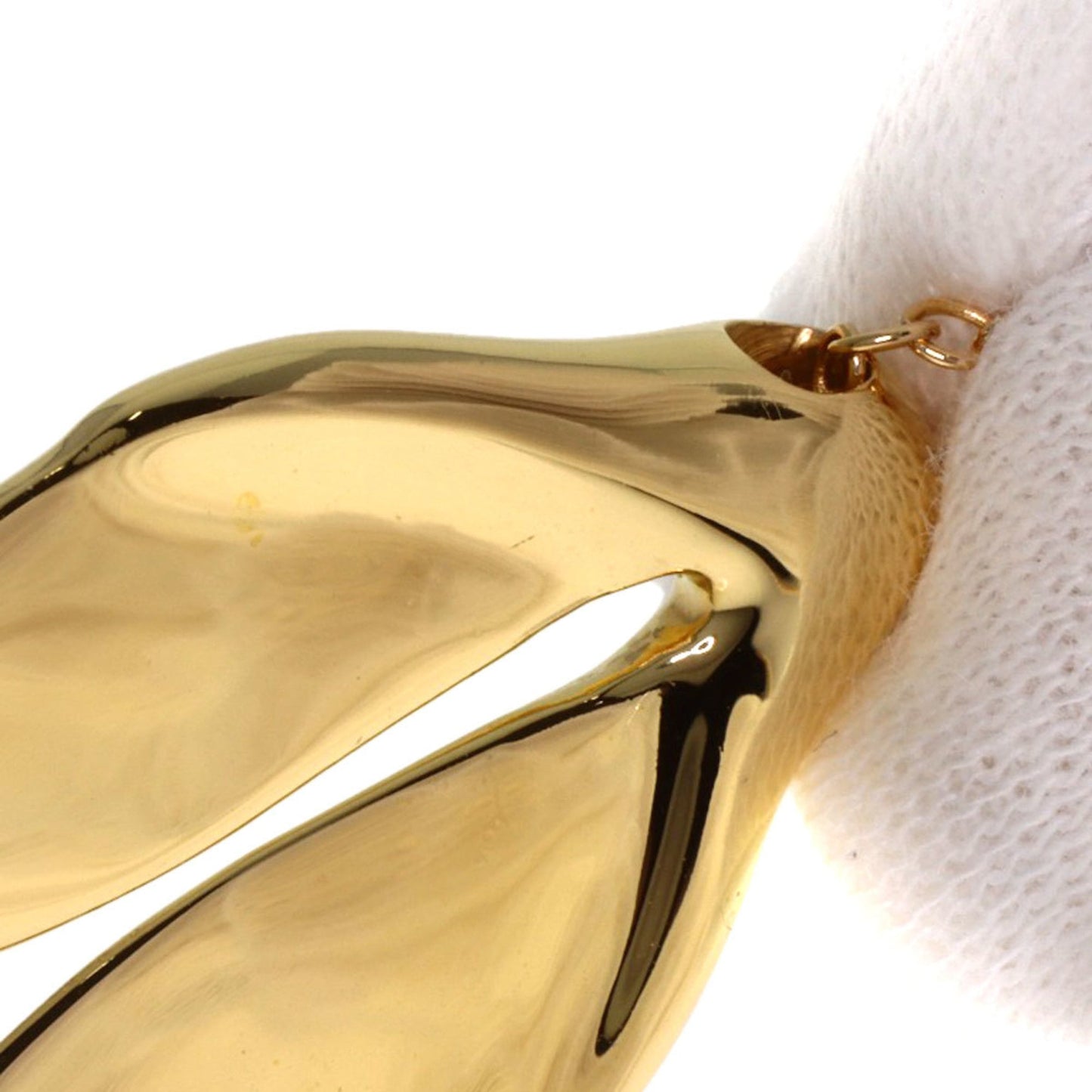 Tiffany & Co. Whale Tail Necklace In 18K Yellow Gold