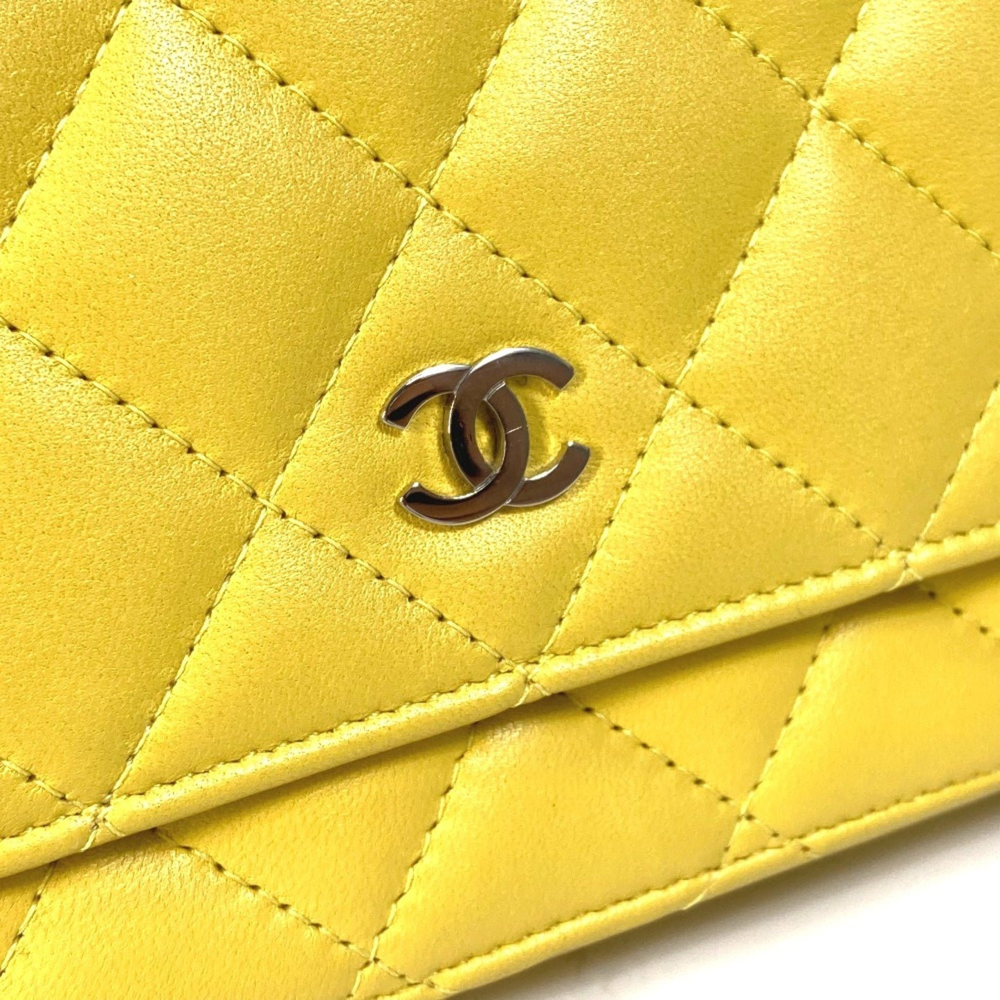 Chanel Ap0250 Cc Mark Chain Wallet Crossbody Long Wallet Bag Pochette Shoulder Bag Yellow