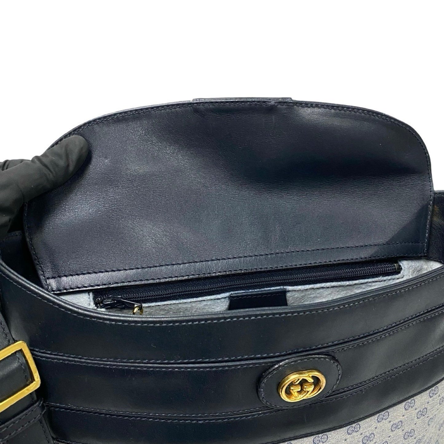 Gucci Old Gucci Micro Gg Logo Hardware Leather Genuine Shoulder Bag Pochette Navy 03913