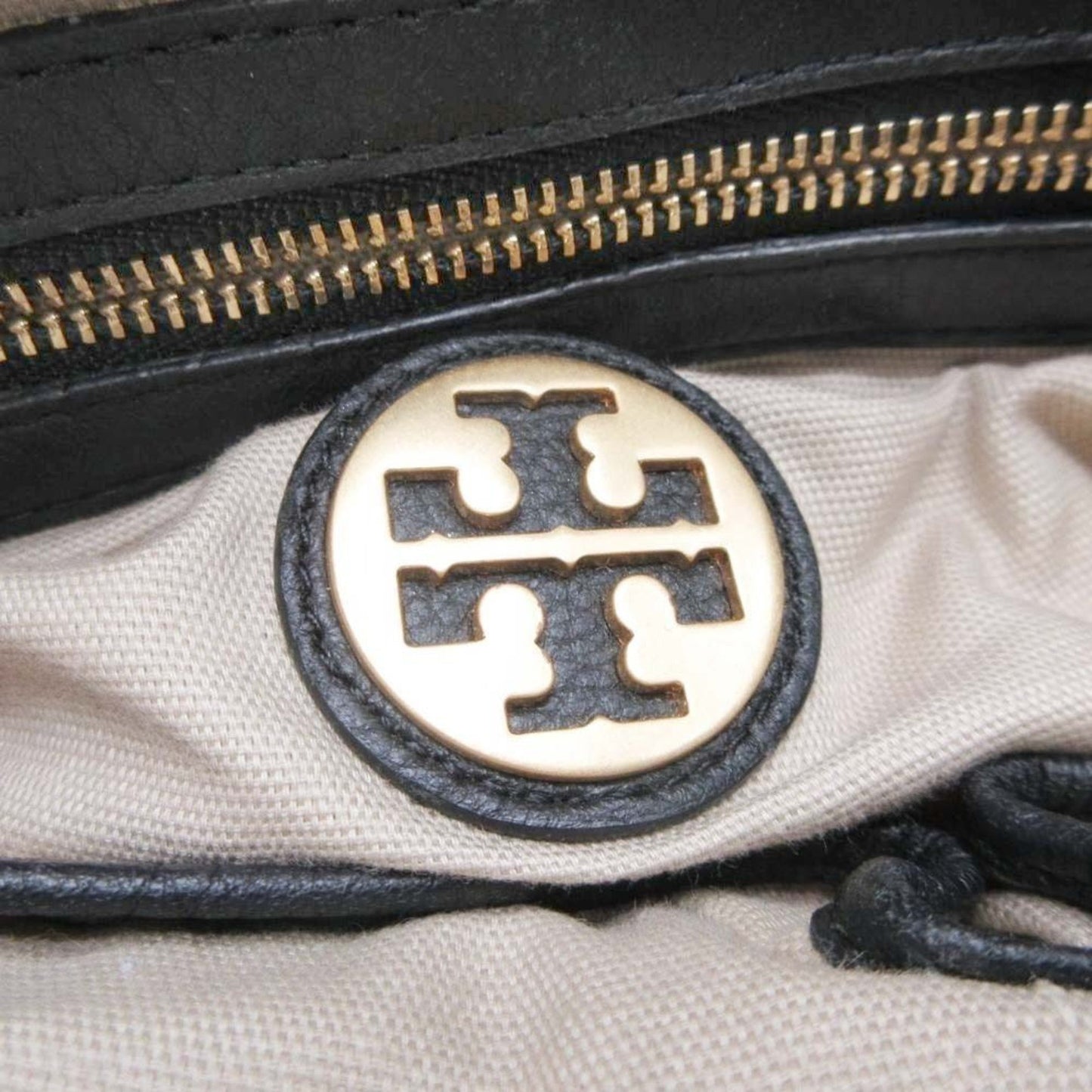 Tory Burch Tory Burch Logo Plate Leather Chain Shoulder Bag Flap Black