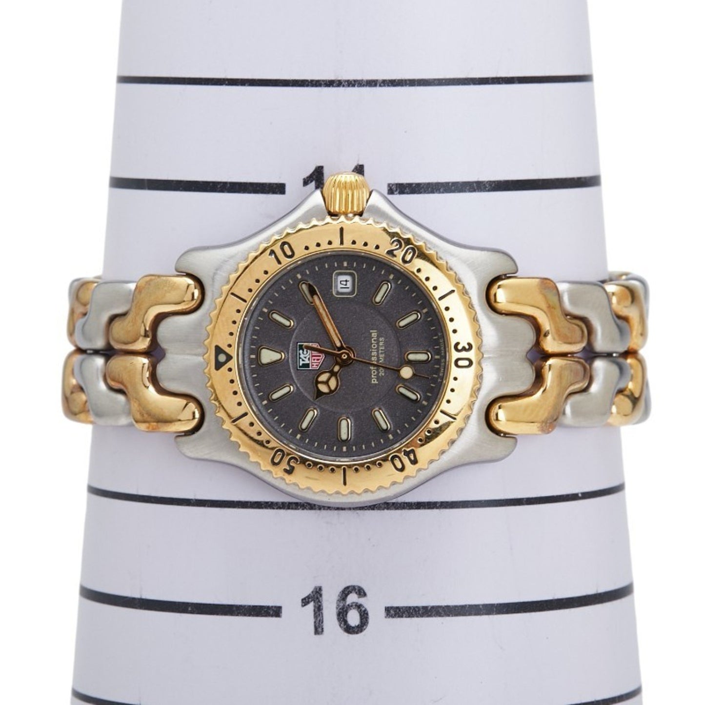 Tag Heuer Professional Date Watch Wg1320-0 Quartz Movement