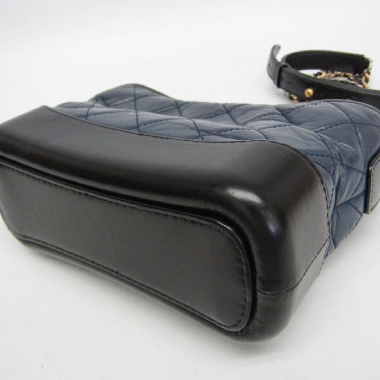 Chanel Gabriel De Chanel Small Women'S Leather Shoulder Bag Black