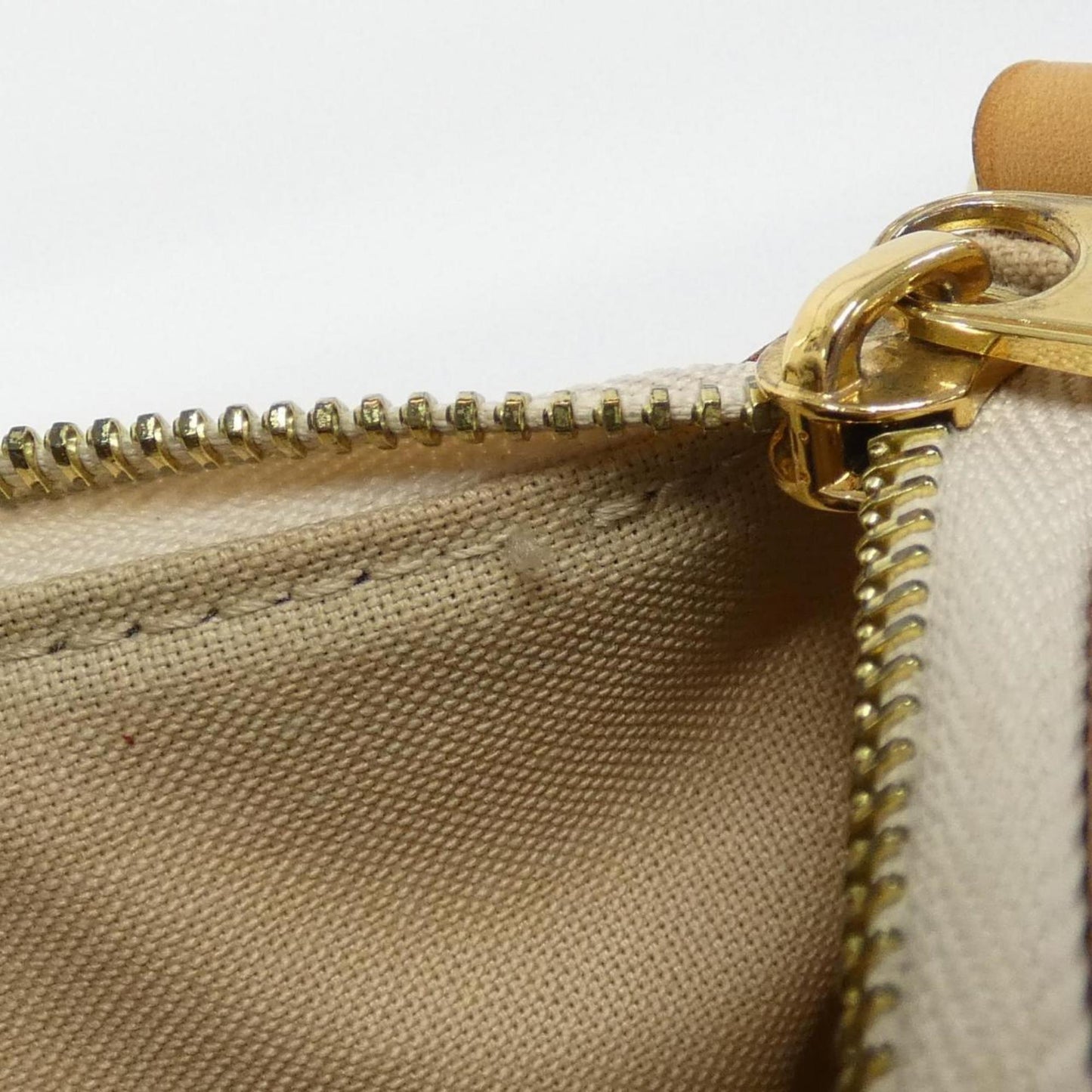 Louis Vuitton Damier Azur Siracusa Pm N41113 Shoulder Bag