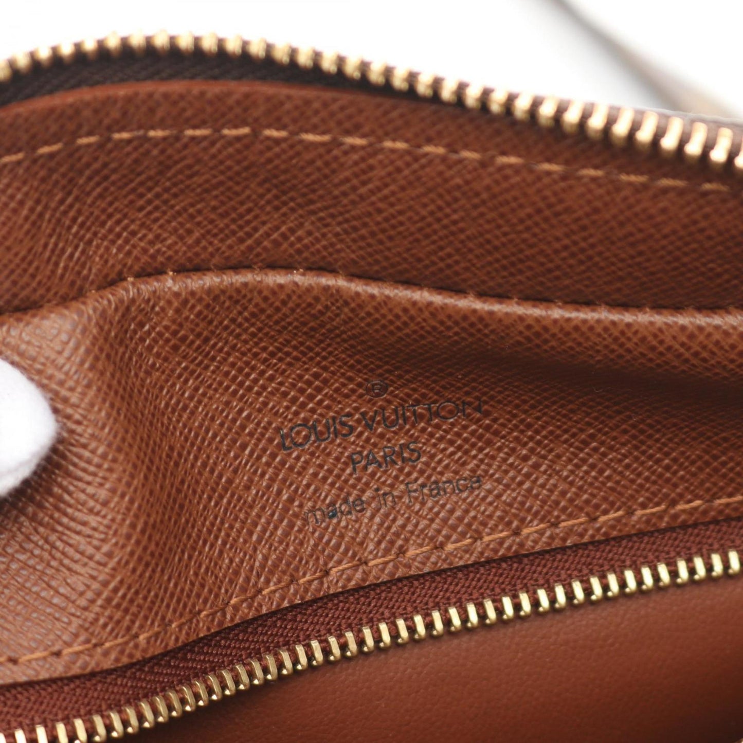 Louis Vuitton Nile Shoulder Bag Coated Canvas Leather Monogram