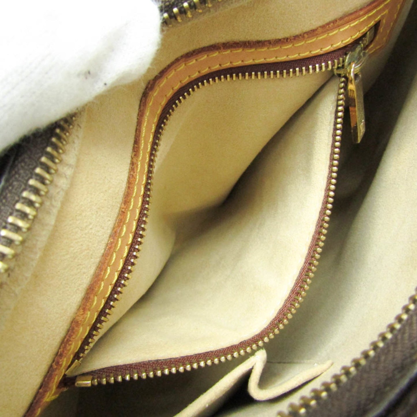 Louis Vuitton Monogram Looping Mm M51146