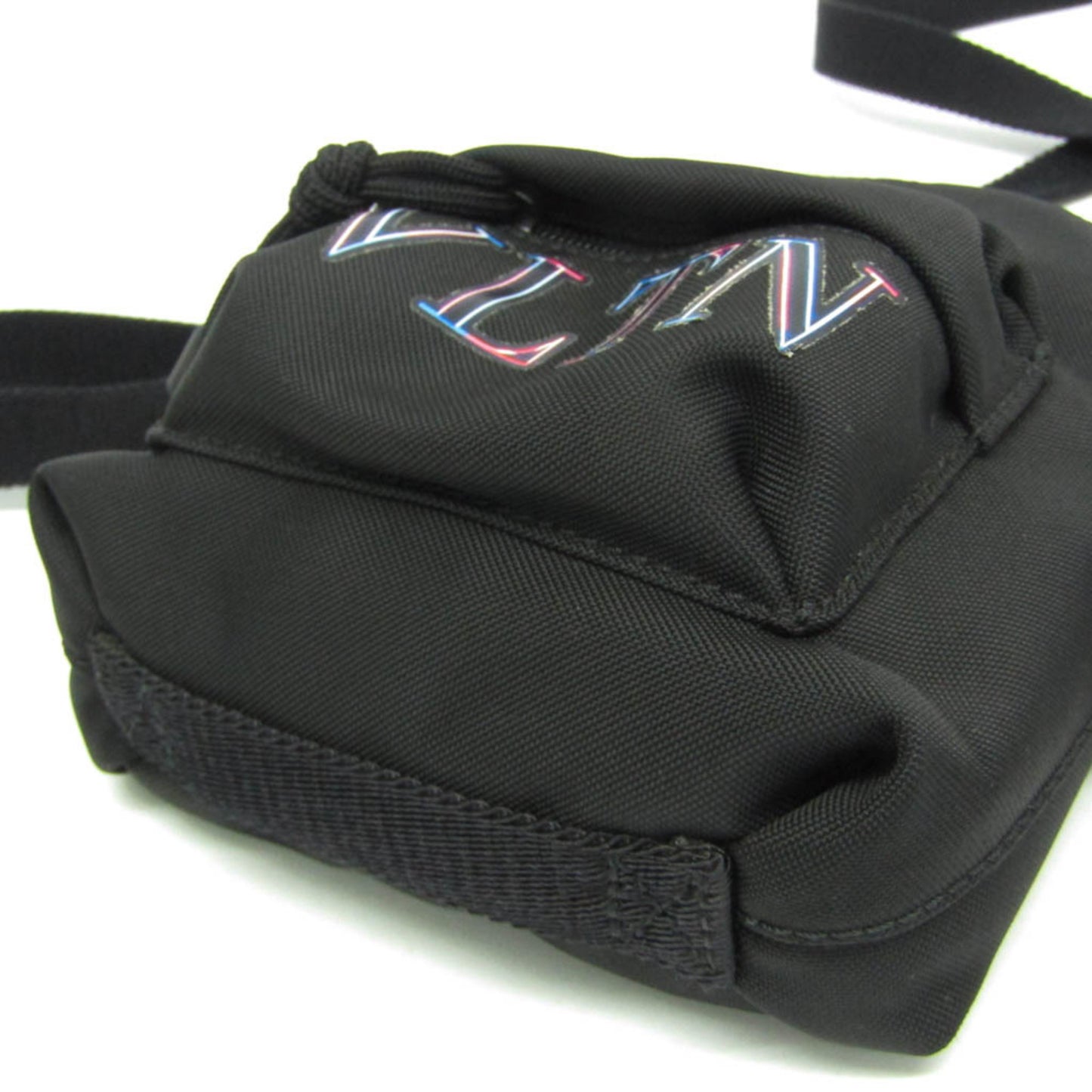 Valentino Garavani Vltn Backpack-Style Shoulder Pouch Men