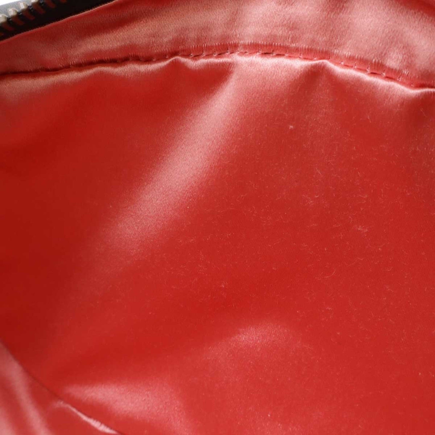 Gucci Gg Marmont Quilted Shoulder Bag