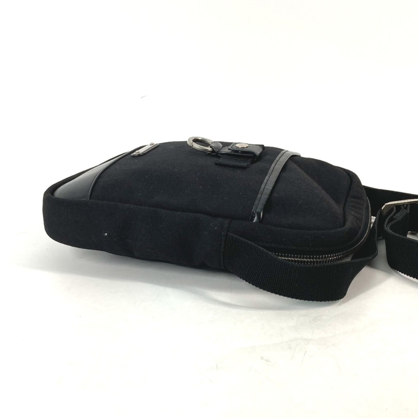 Saint Laurent Paris 482777 Crossbody Bag Pochette Shoulder Bag Black