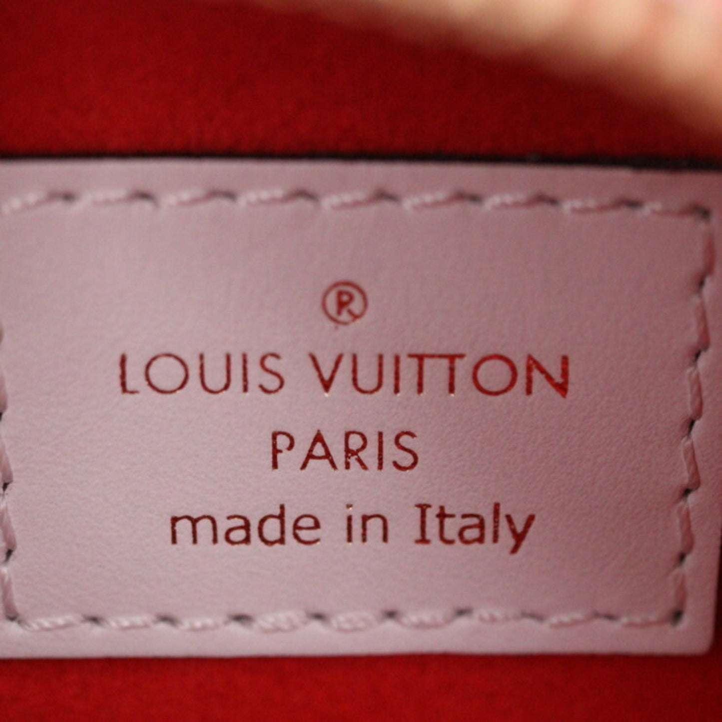 Louis Vuitton Louis Vuitton Boite Chapeau Souple Lv Crafty Monogram Giant Shoulder Bag M45364 Red