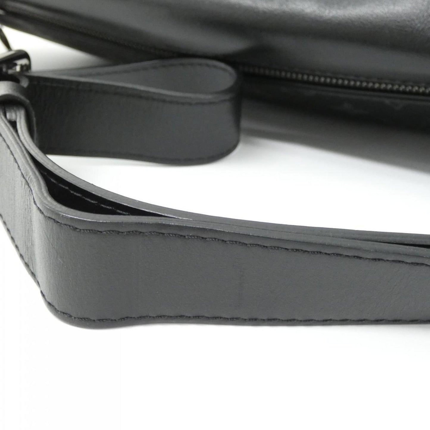 Louis Vuitton Monogram Eclipse Discovery Bumbag M44336 Shoulder Bag