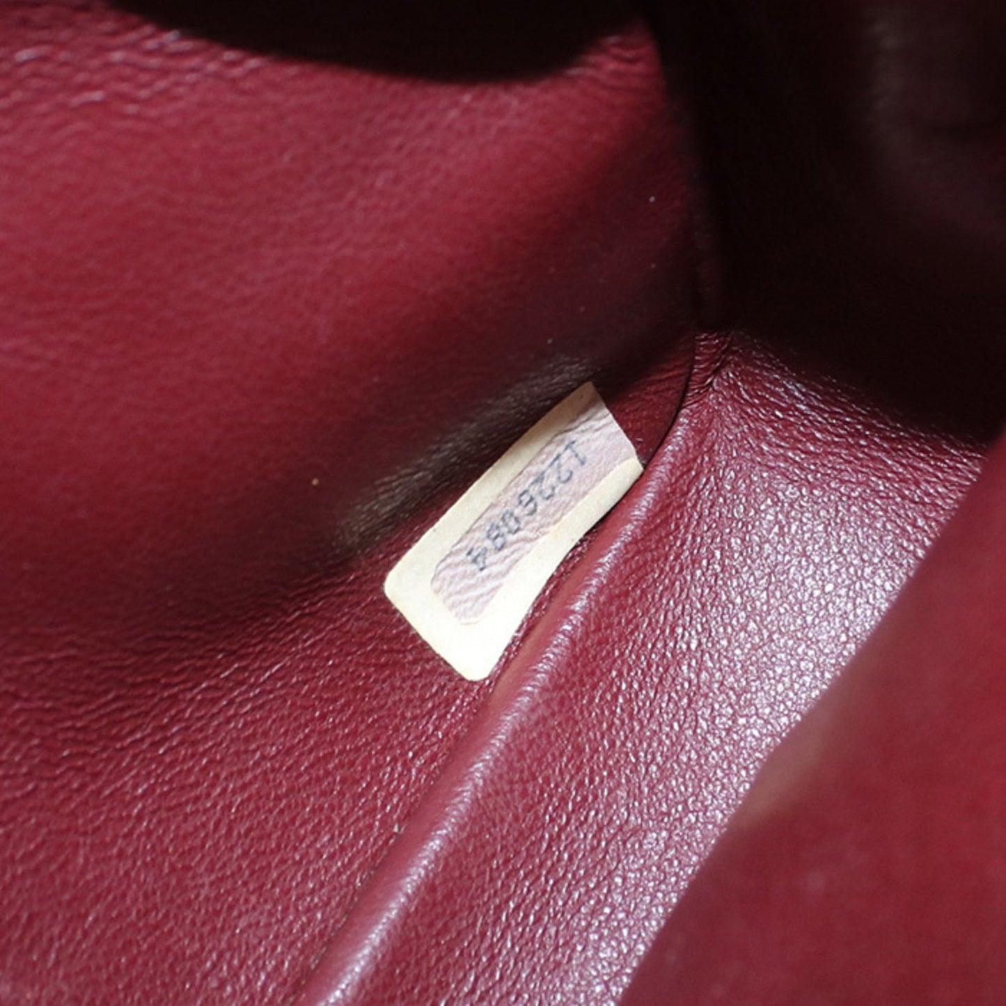 Chanel Matelasse Shoulder Bag Ch73811 001000 Chain