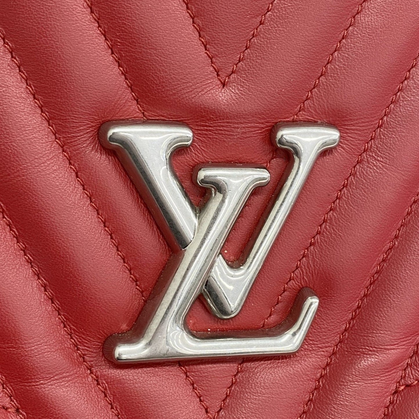 Louis Vuitton New Wave Chain Tote Shoulder Bag M51497 Red