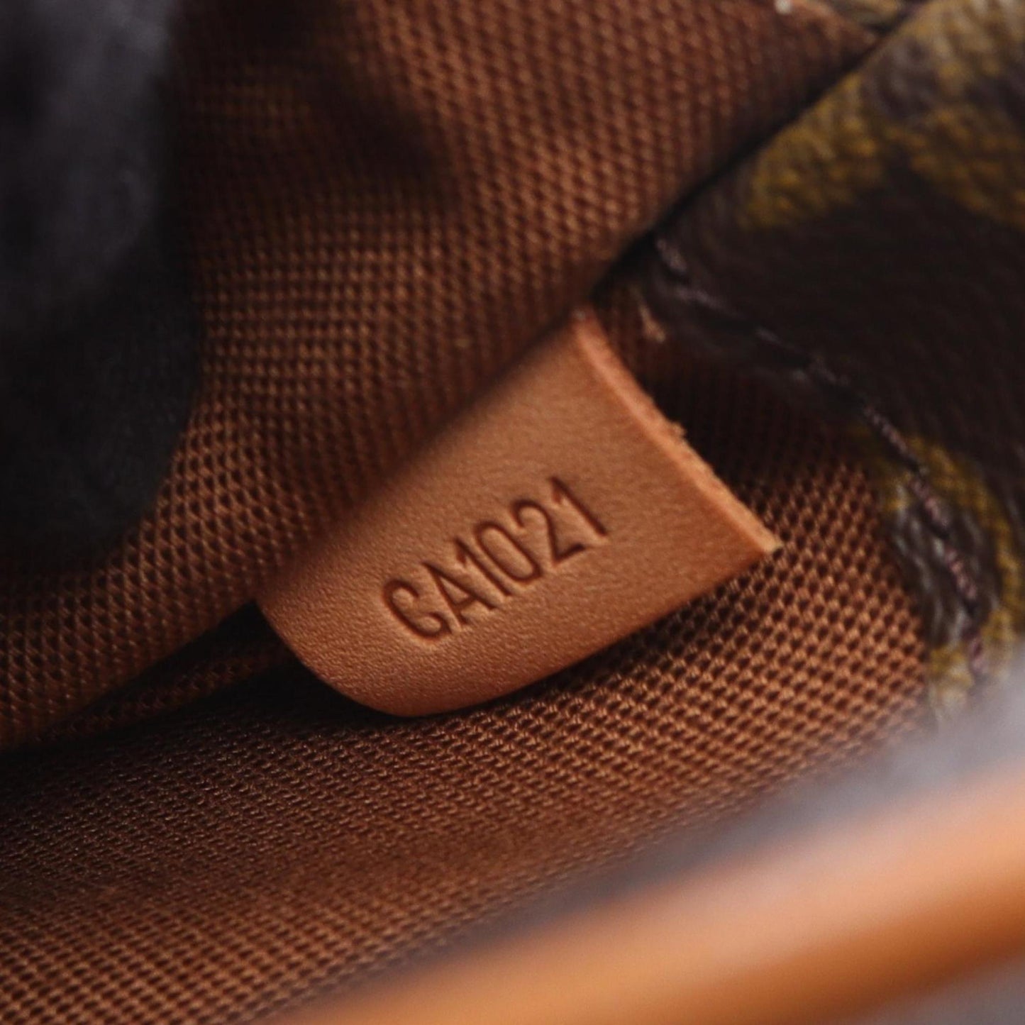 Louis Vuitton Pochette Ganju Waist Bag/Body Bag