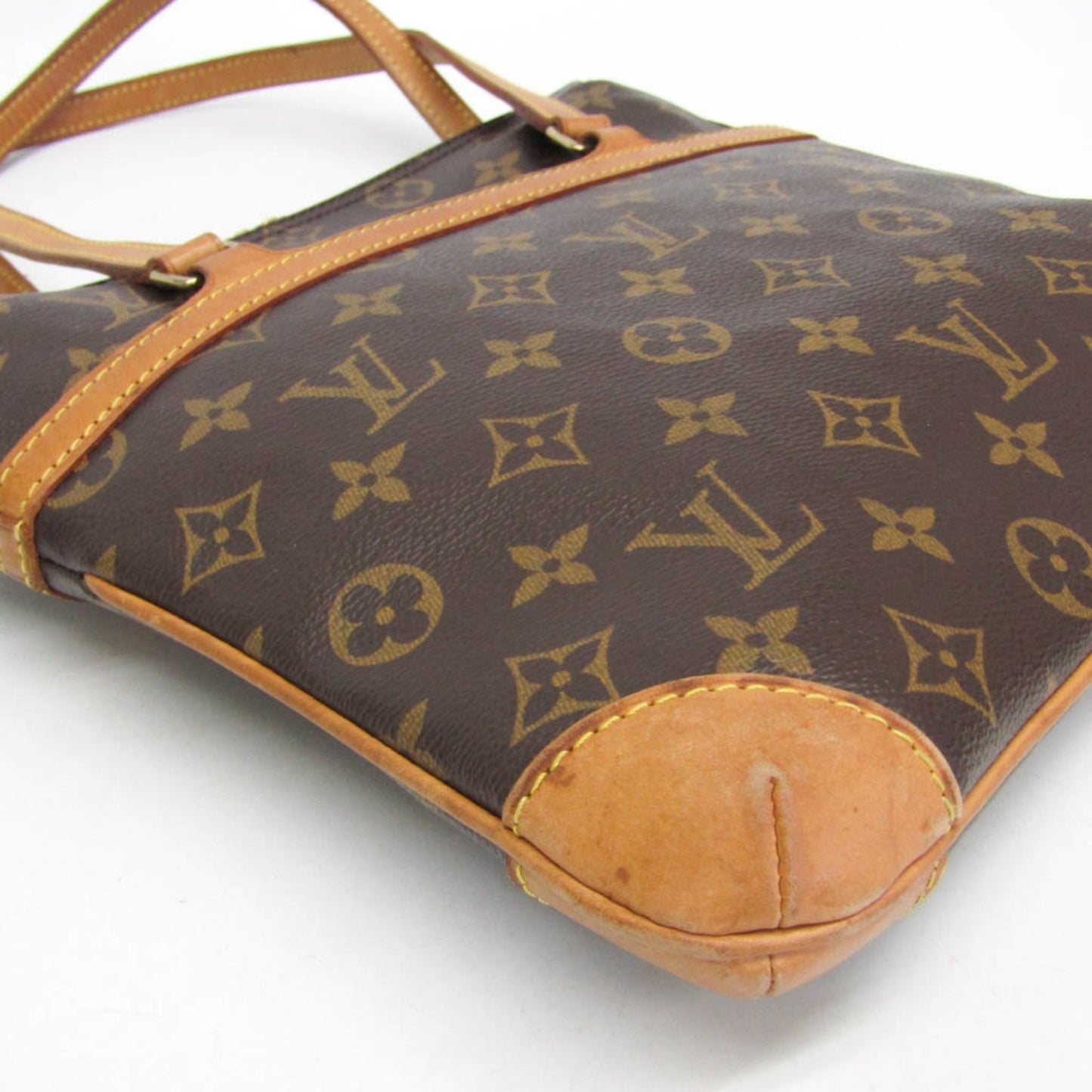 Louis Vuitton Monogram Coussin Gm M51141