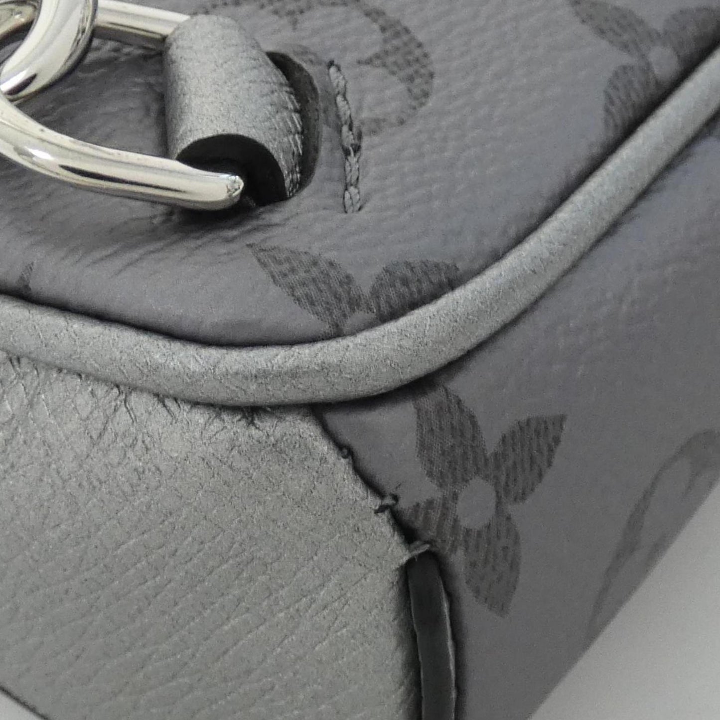 Louis Vuitton Taiga Llama Outdoor Sling Bag M30833 Shoulder