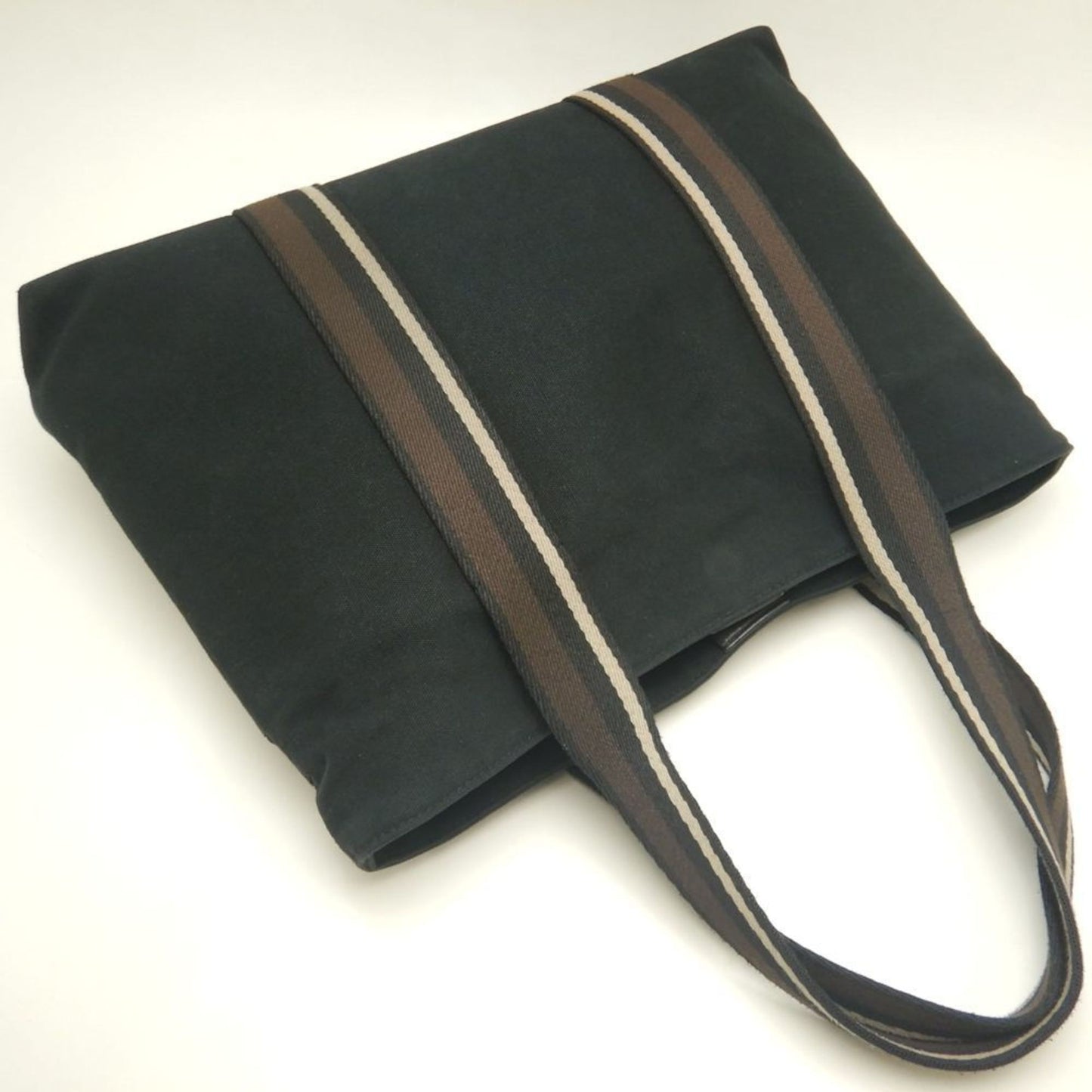 Hermes Troca Horizontal Mm Tote Bag