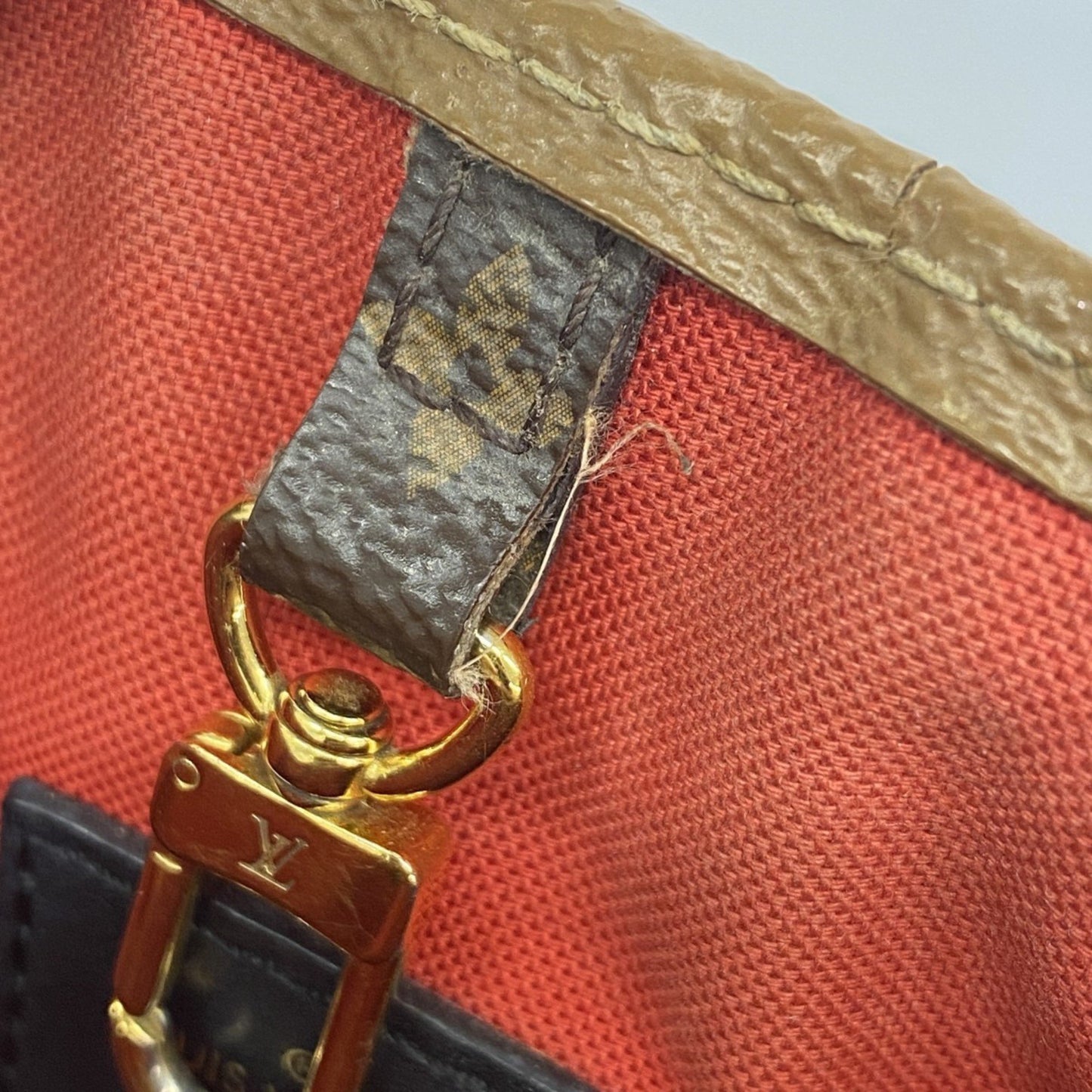 Louis Vuitton Monogram Giant Reverse On-The-Go Tote Bag M44576 Brown