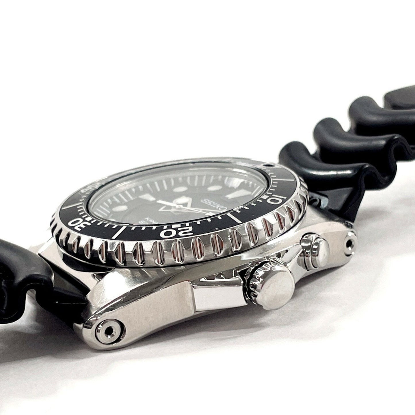 Seiko Seiko Kinetic Scuba 200M 5M62-0Blo Watch Stainless Steel/Rubber Black Automatic Dial
