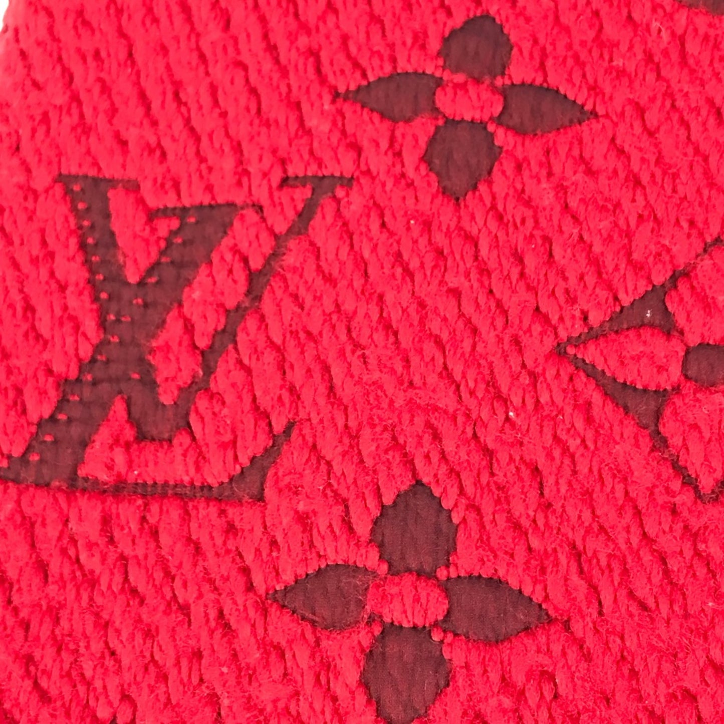 Louis Vuitton M72432 Fringe Scarf Red