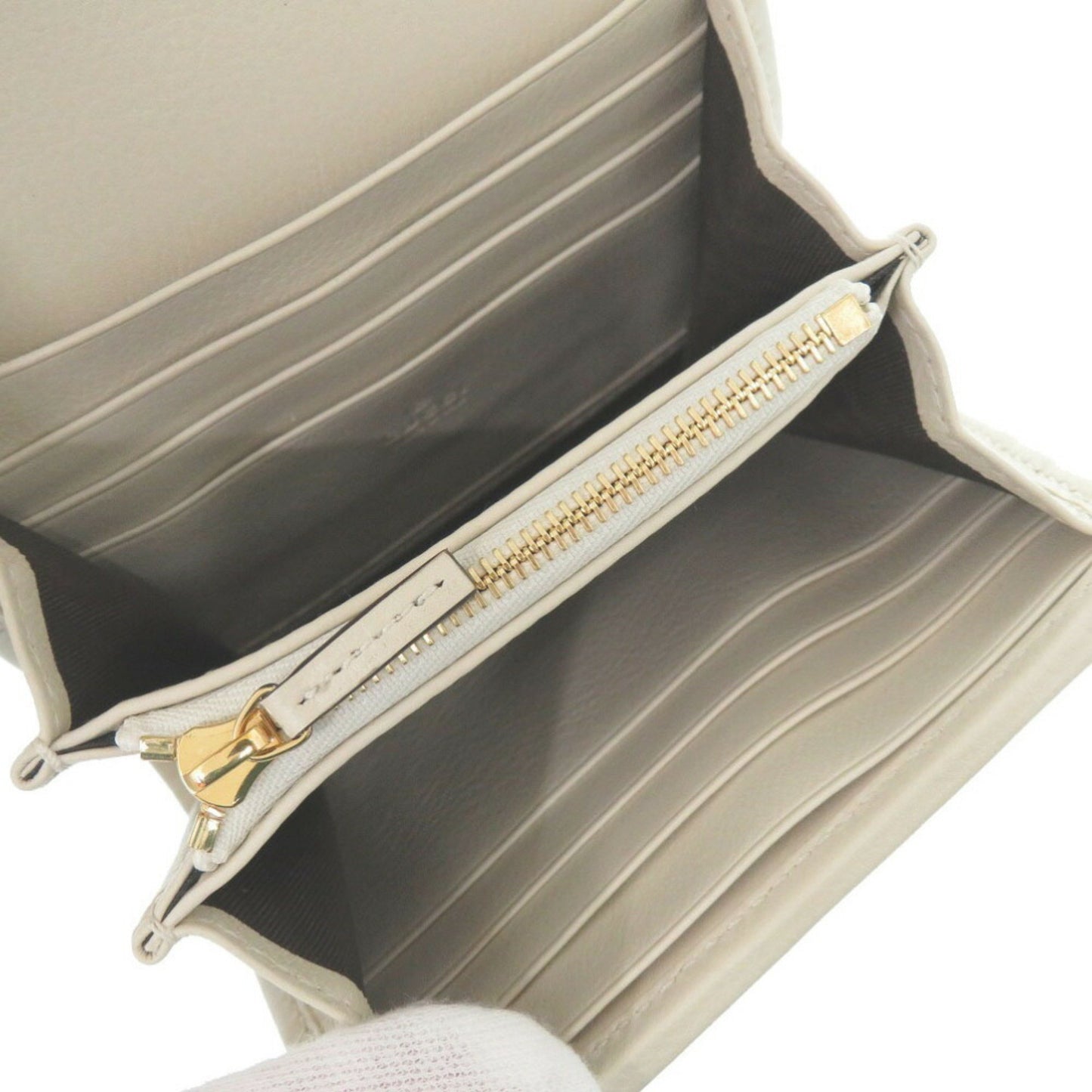 Like New Gucci Blondie Chain Wallet 725219
