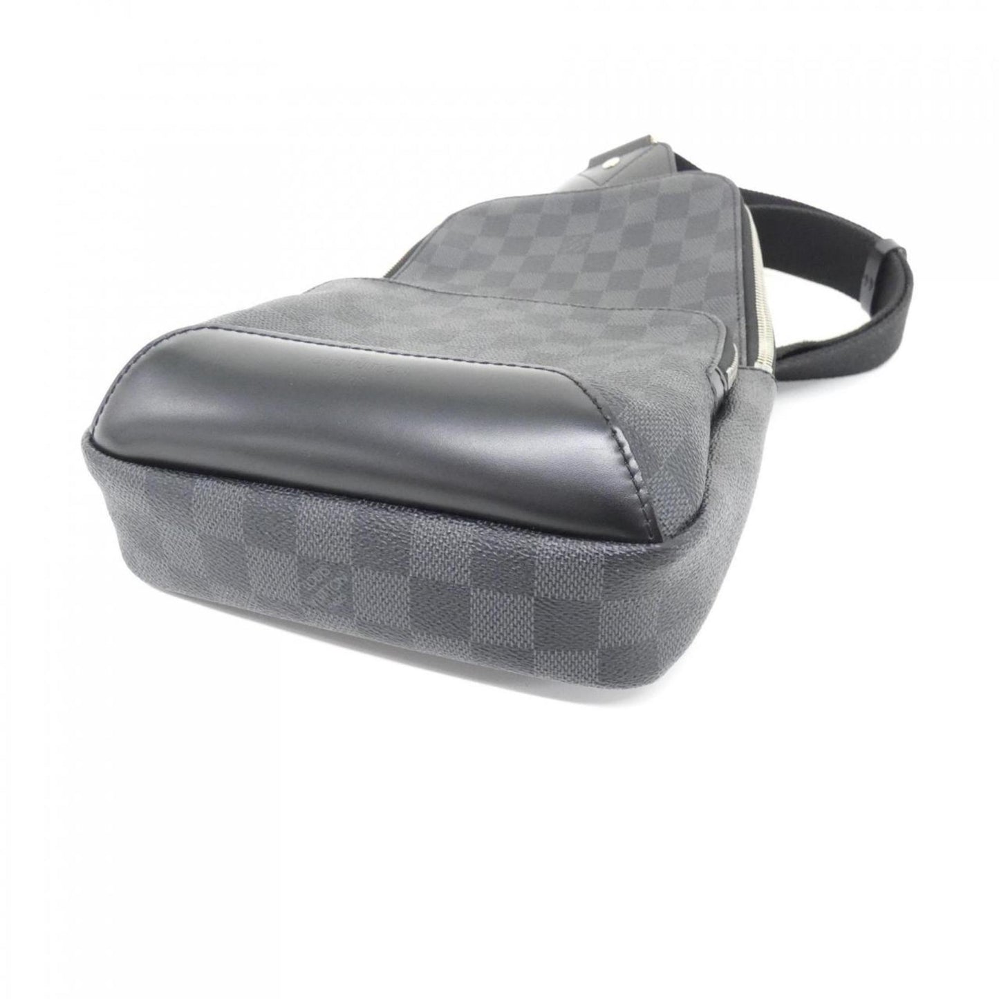Louis Vuitton Damier Graphite Avenue Sling Bag N41719 Shoulder