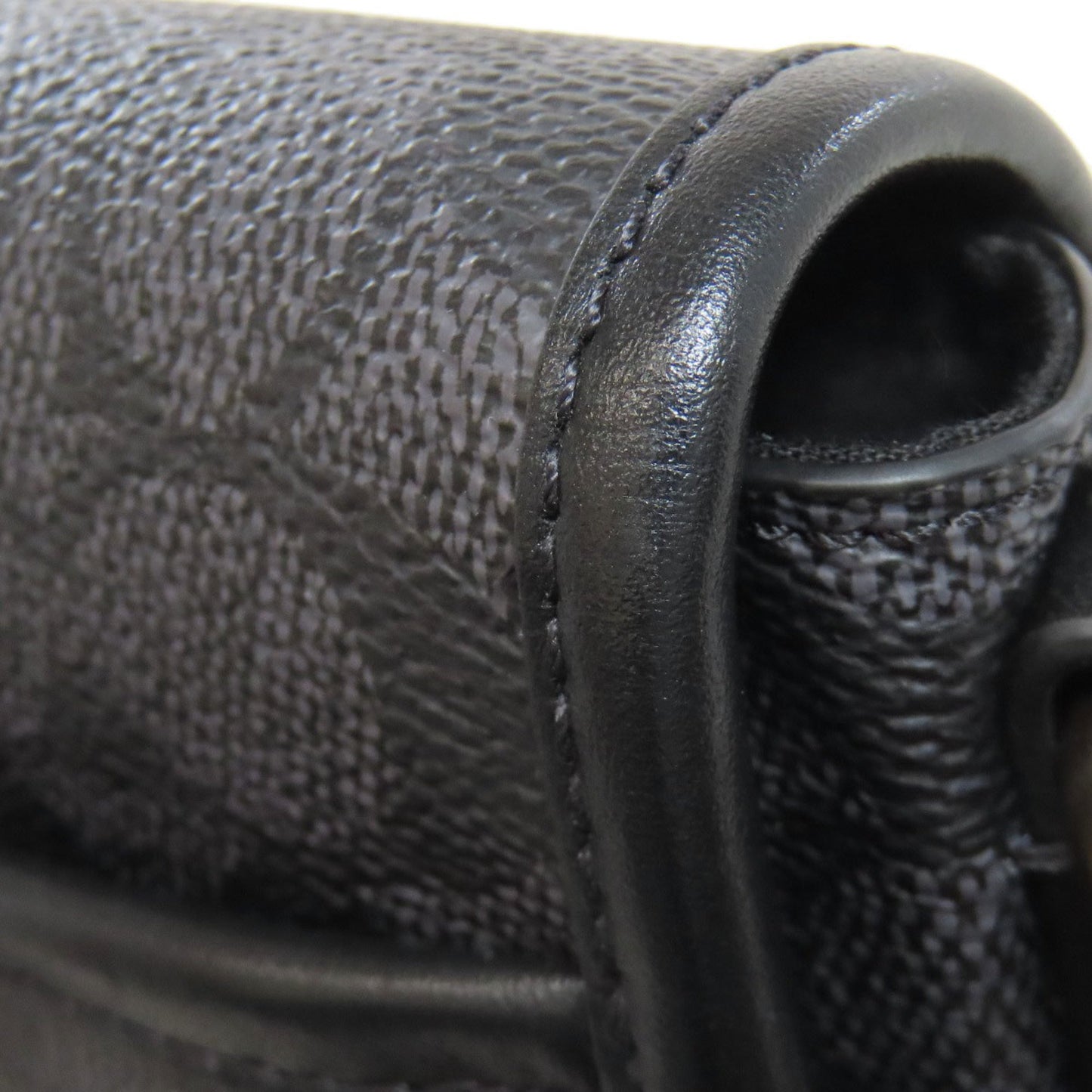 Coach Cu202 League Messenger Signature Shoulder Bag In Pvc