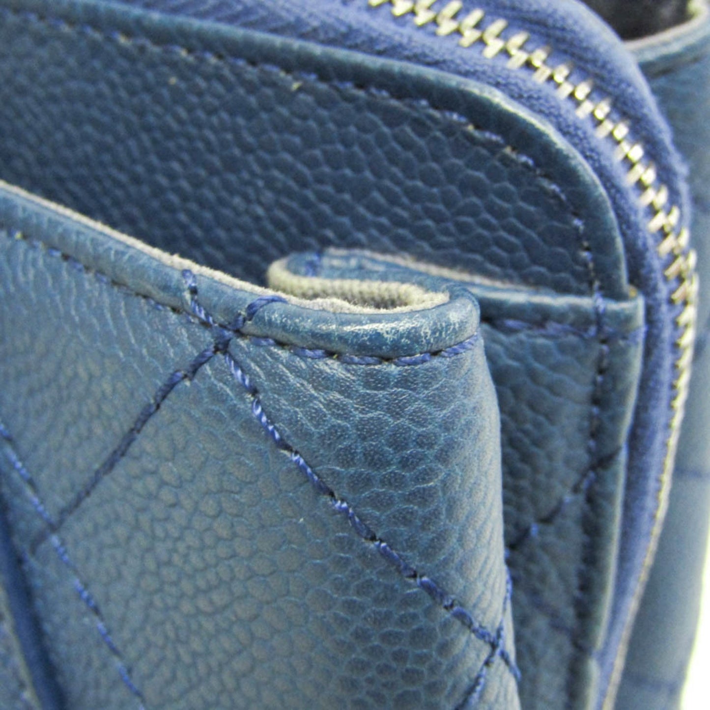 Chanel Wild Stitch Women'S Grained Calfskin Handbag