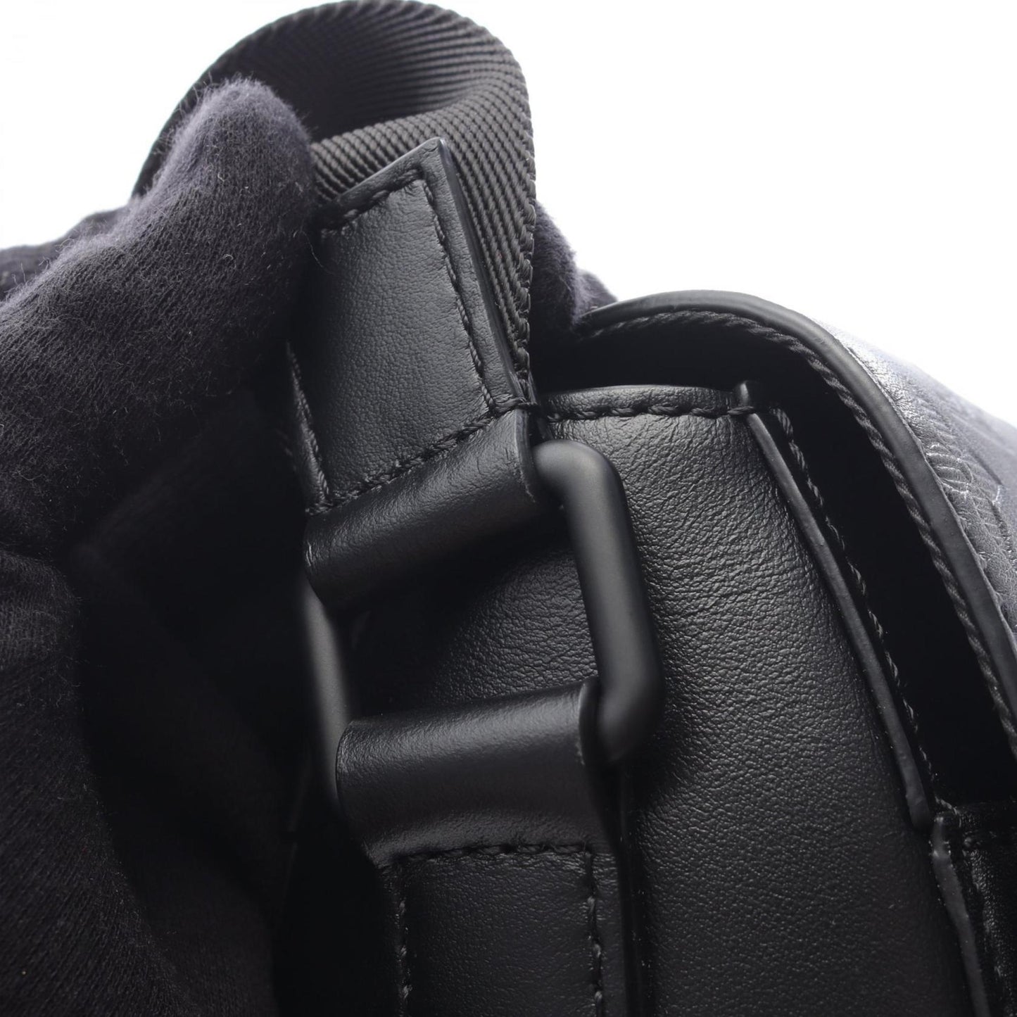 Louis Vuitton Sprinter Messenger Shoulder Bag In Monogram Shadow Leather
