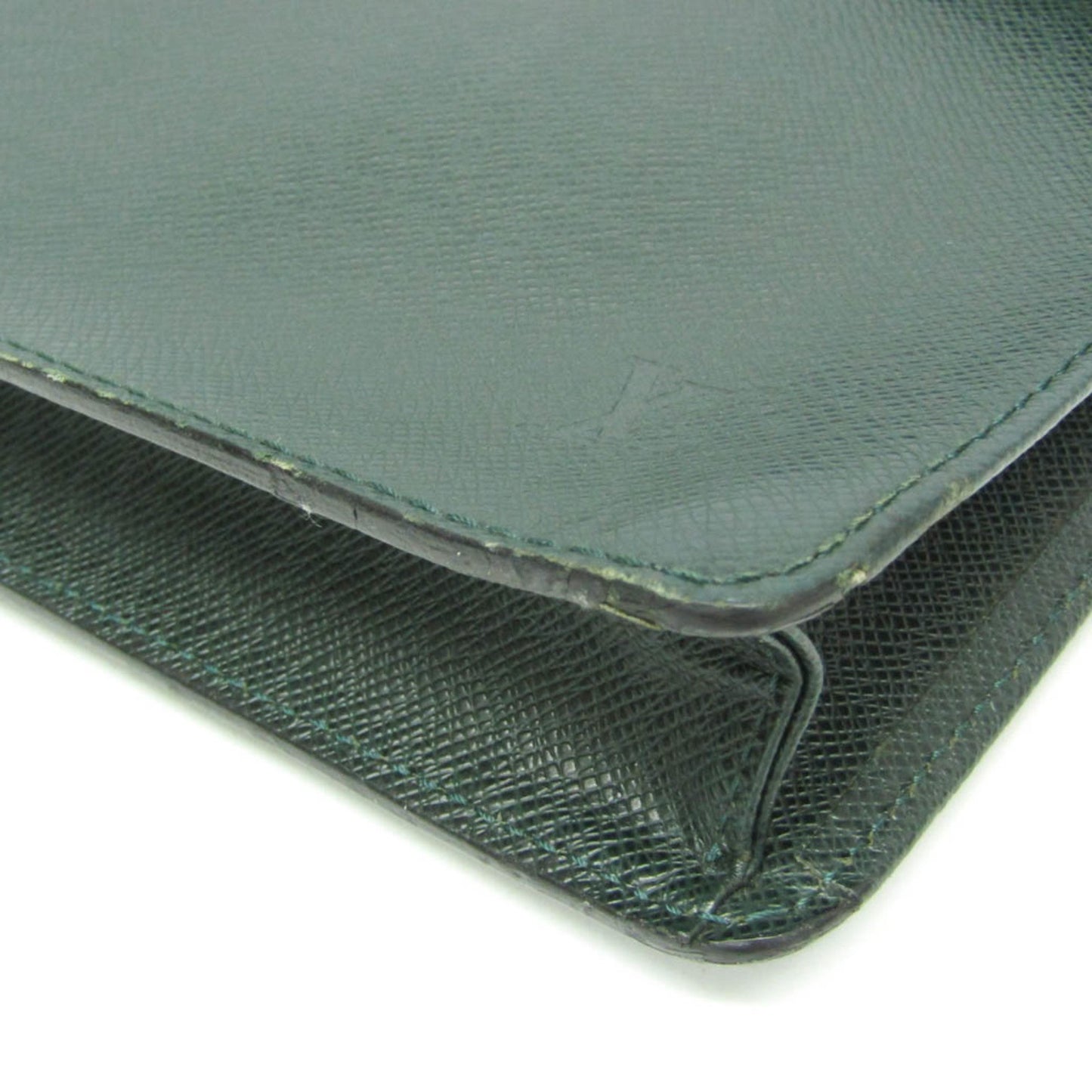 Louis Vuitton Taiga Serviette Kourad M30074