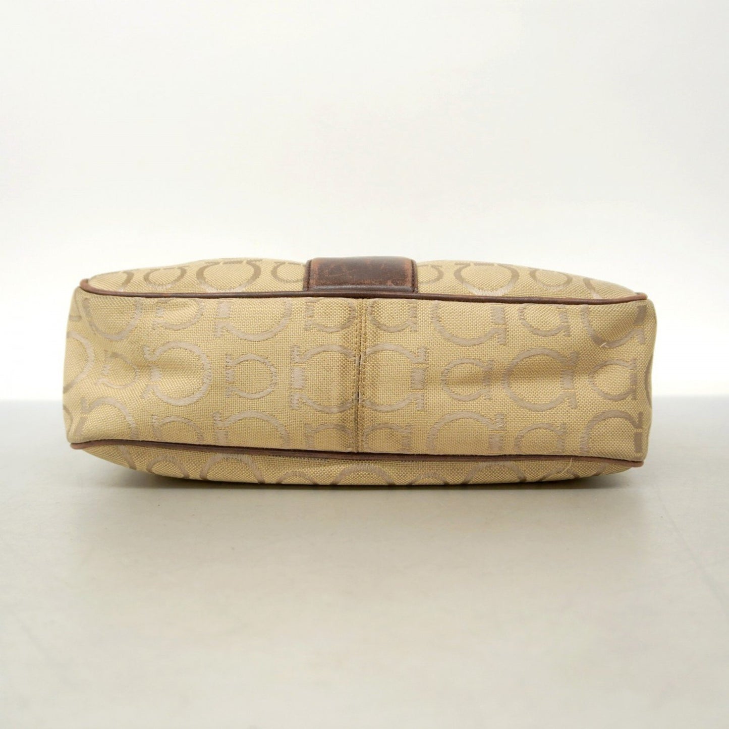 Salvatore Ferragamo Gancini Tote Bag In Beige And Brown