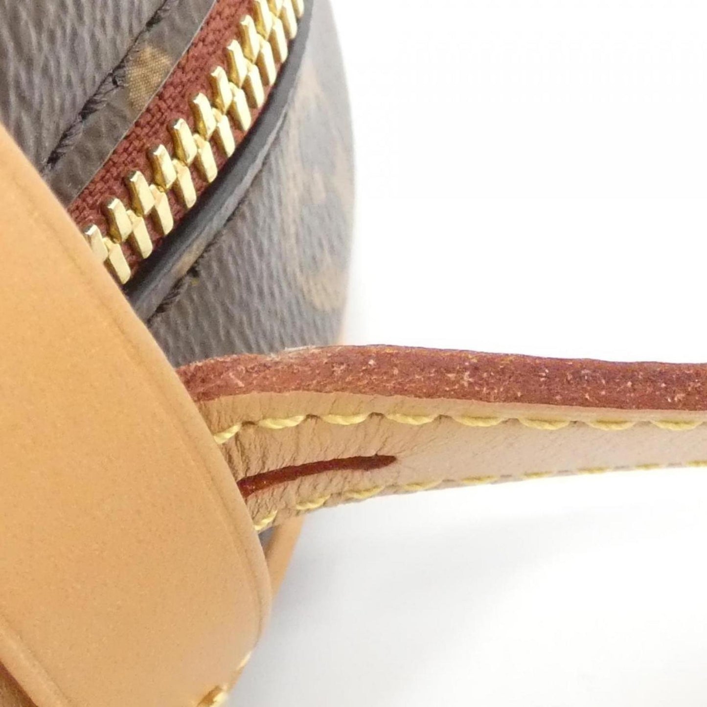 Louis Vuitton Monogram Boite Chapeau Souple Mm M45647 Shoulder Bag