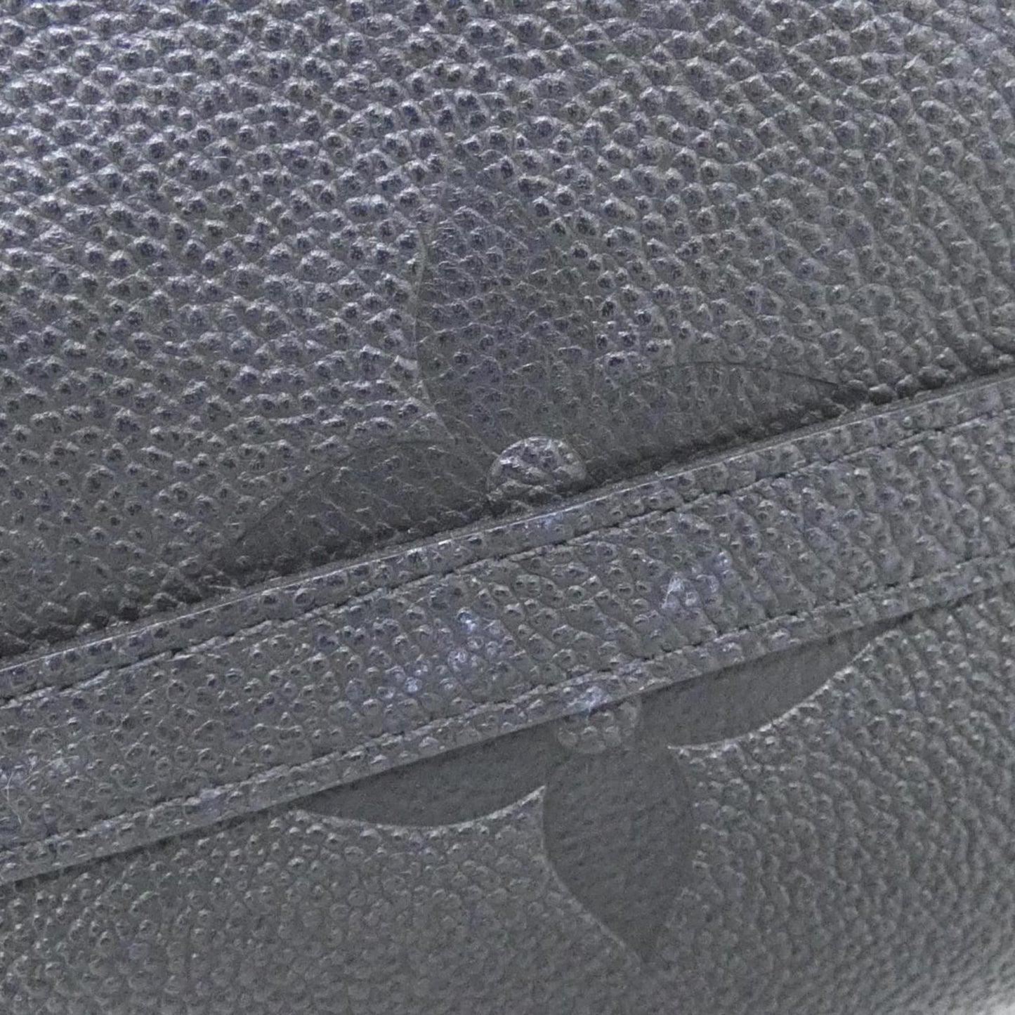 Louis Vuitton Monogram Empreinte Carryall Zip Pm Shoulder Bag M46288