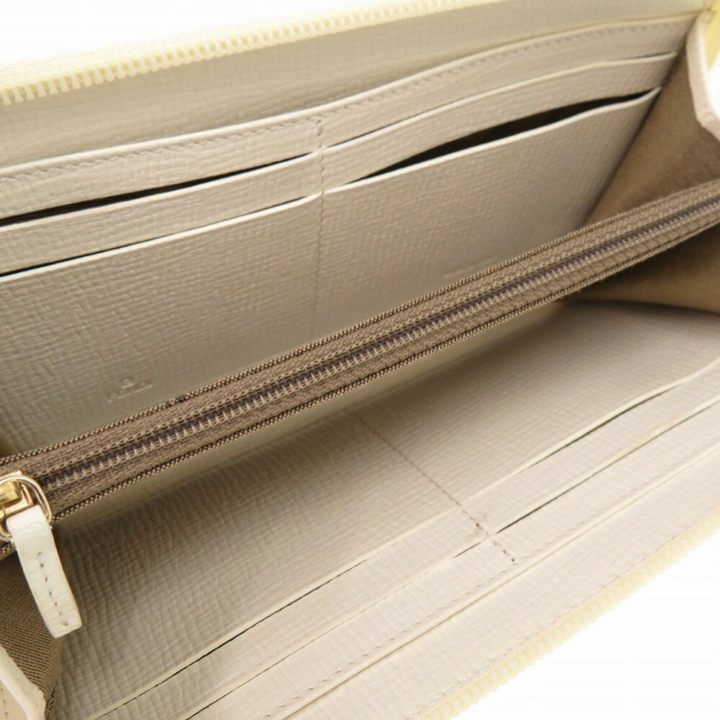 Unused Fendi Ff Zucca 8M0024 Leather White Multicolor Long Wallet 0290 Fendi