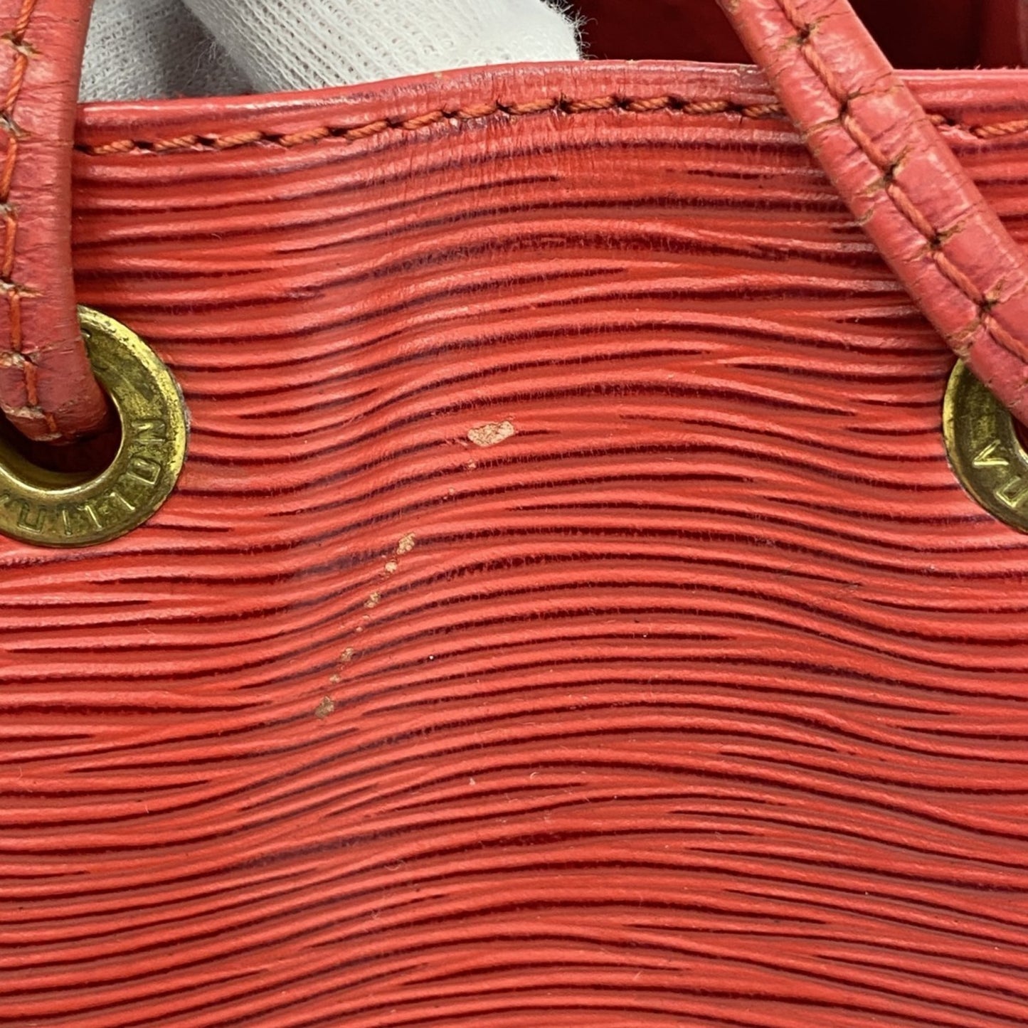 Louis Vuitton Epi Petit Noe Shoulder Bag M44107 Castilian Red