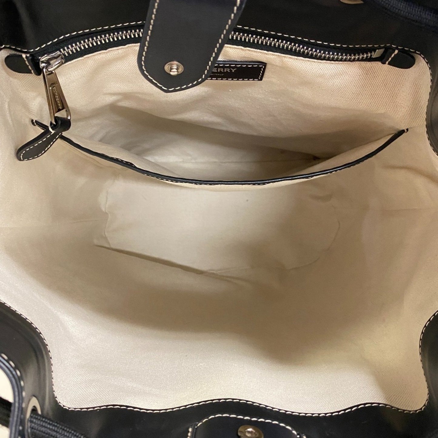 Burberry 2-Way Tote Bag In Nova Check
