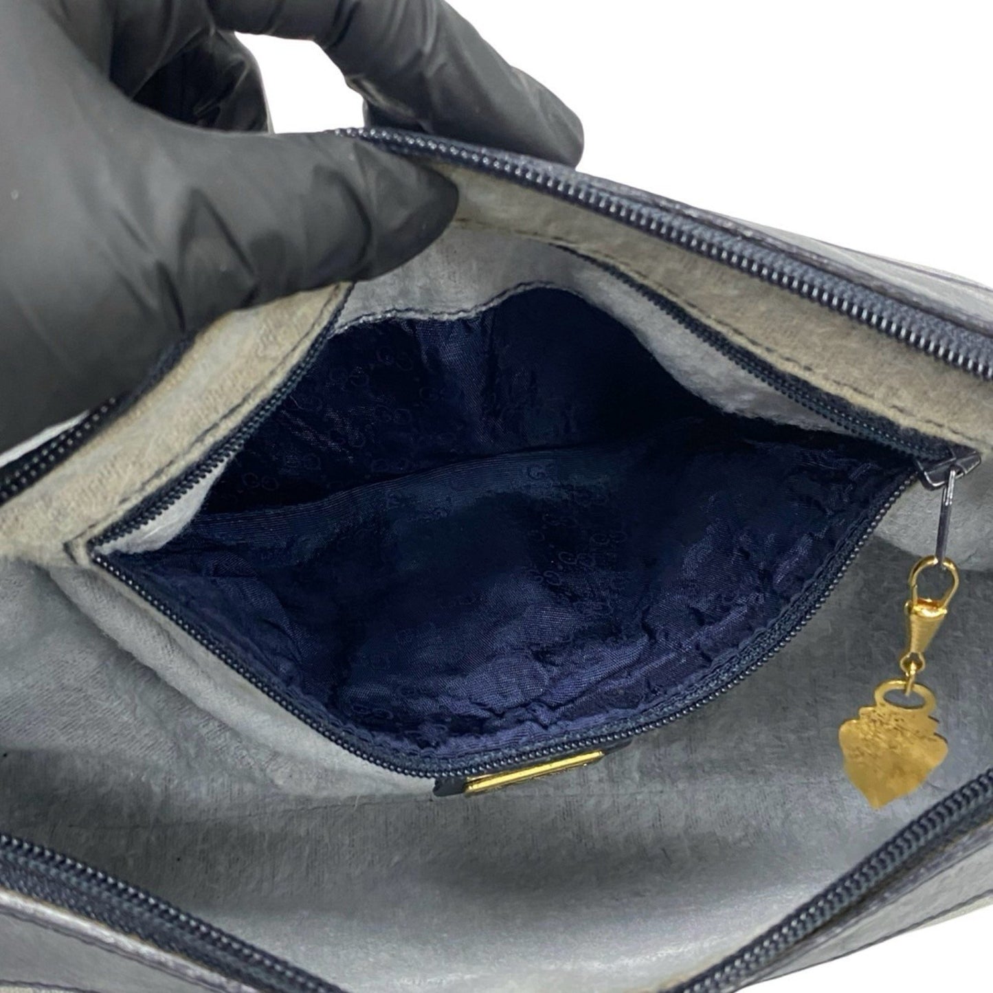 Gucci Old Gucci Micro Gg Logo Hardware Leather Shoulder Bag Pochette Sacoche Navy 04048