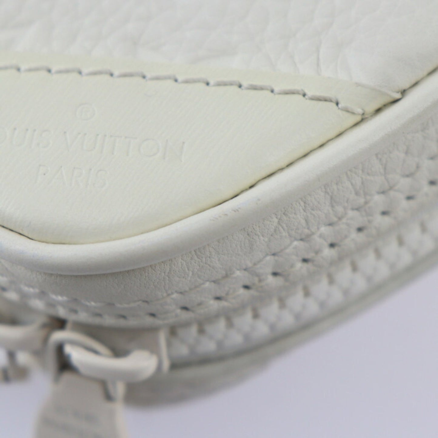 Louis Vuitton Utility Side Bag Monogram Shoulder M53297 Taurillon Leather Off-White Body Pouch