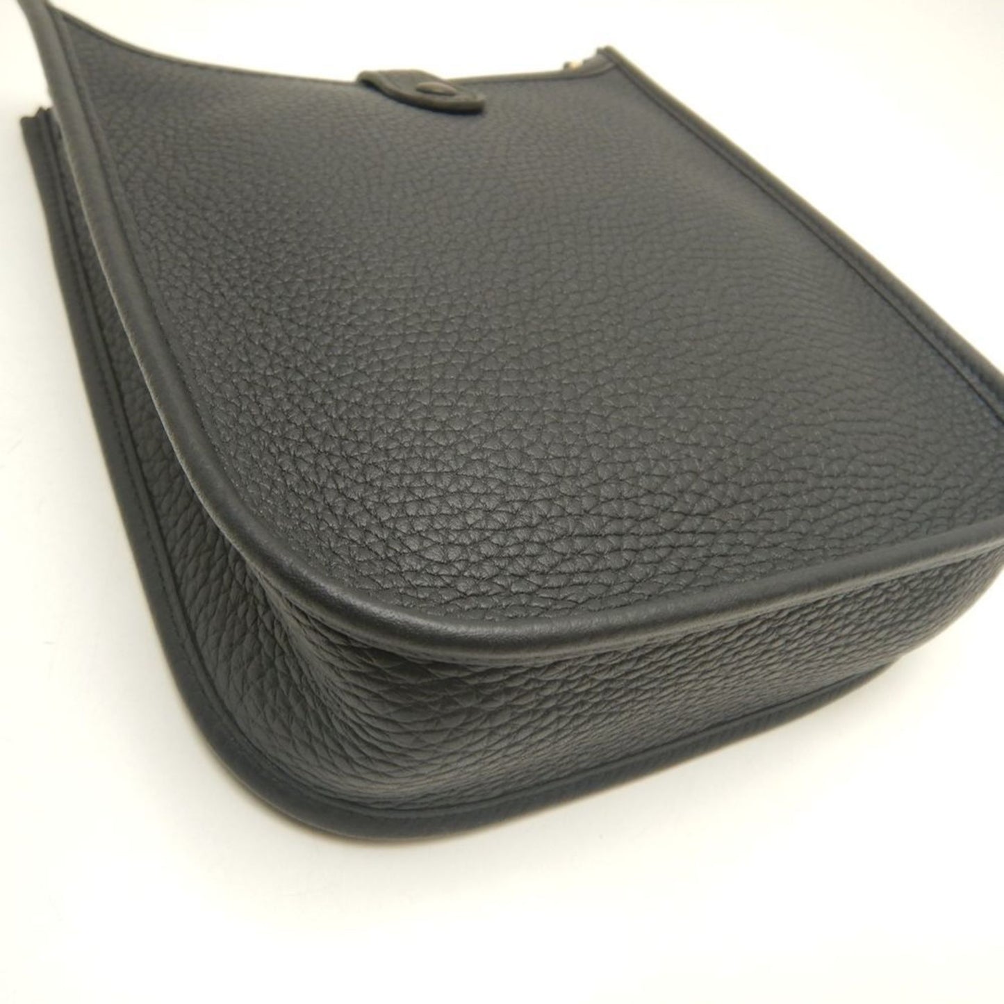 Hermes Evelyn Tpm Shoulder Bag In Taurillon Clemence Leather