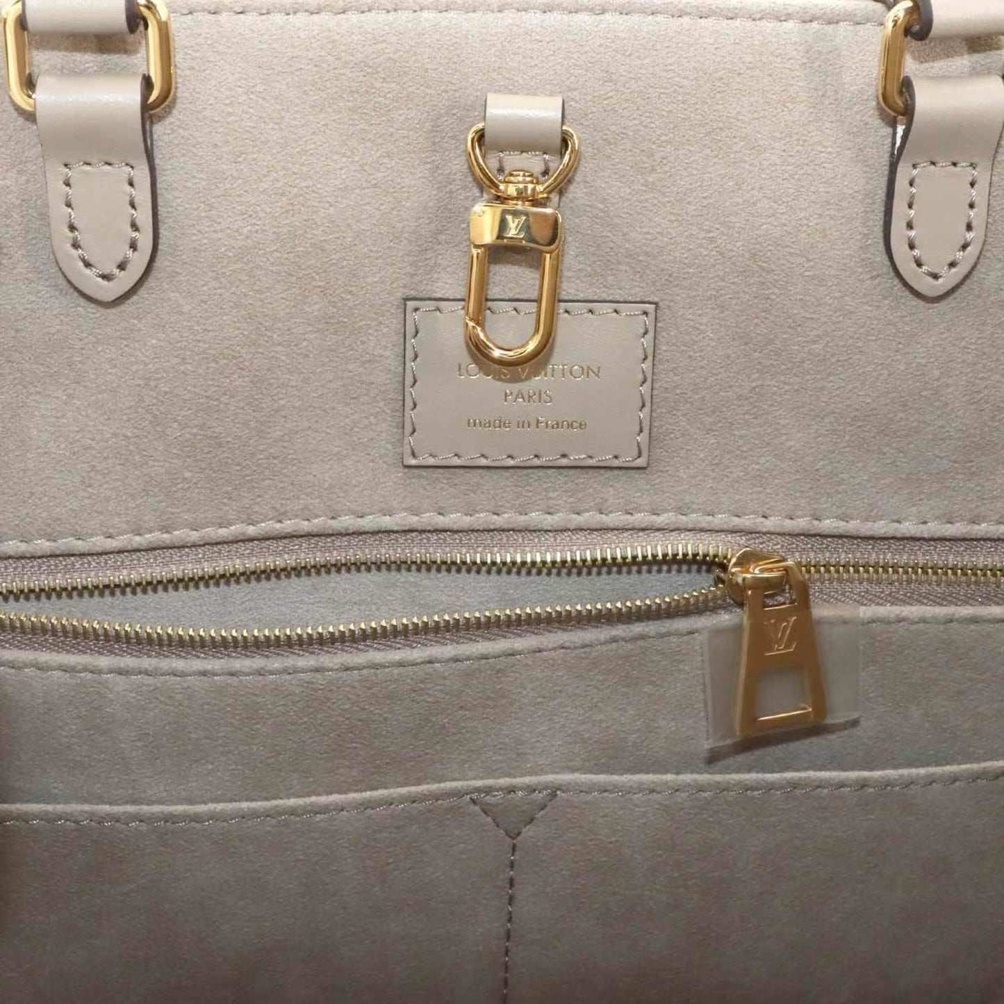 Louis Vuitton Two-Tone Monogram Empreinte On-The-Go Mm 2-Way Tote/Shoulder Bag
