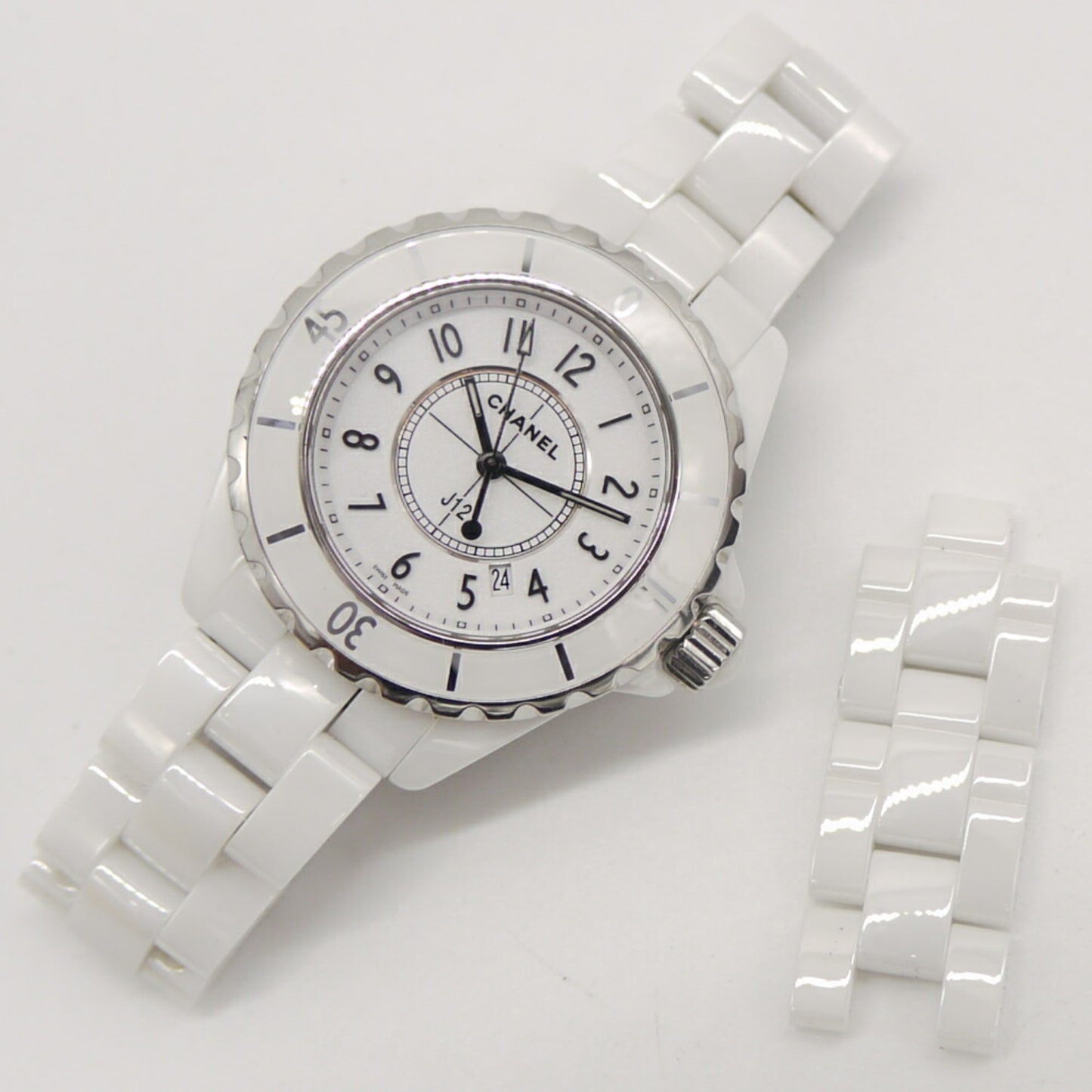 Chanel J12 White Ceramic Quartz Watch