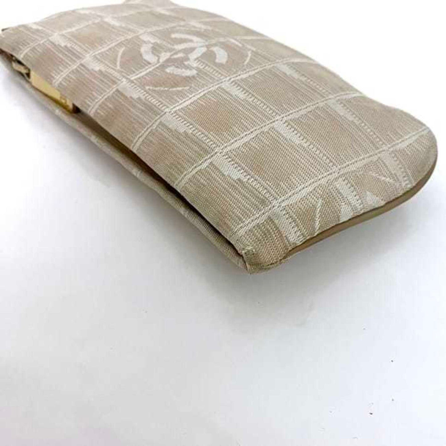 Chanel Pouch Ec-22567 Beige New Travel Line Nylon Leather 9068273 Chanel Coco Mark