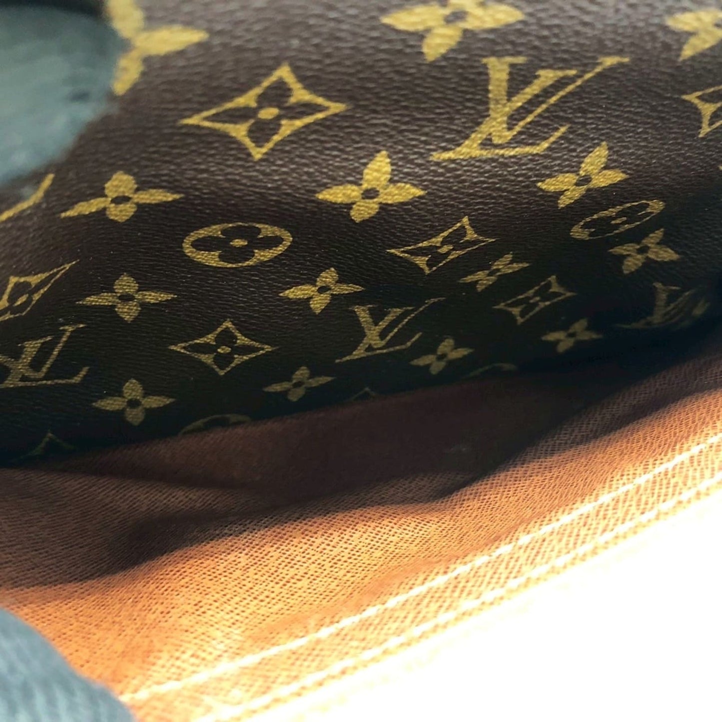 Monogram Louis Vuitton Shoulder Bag