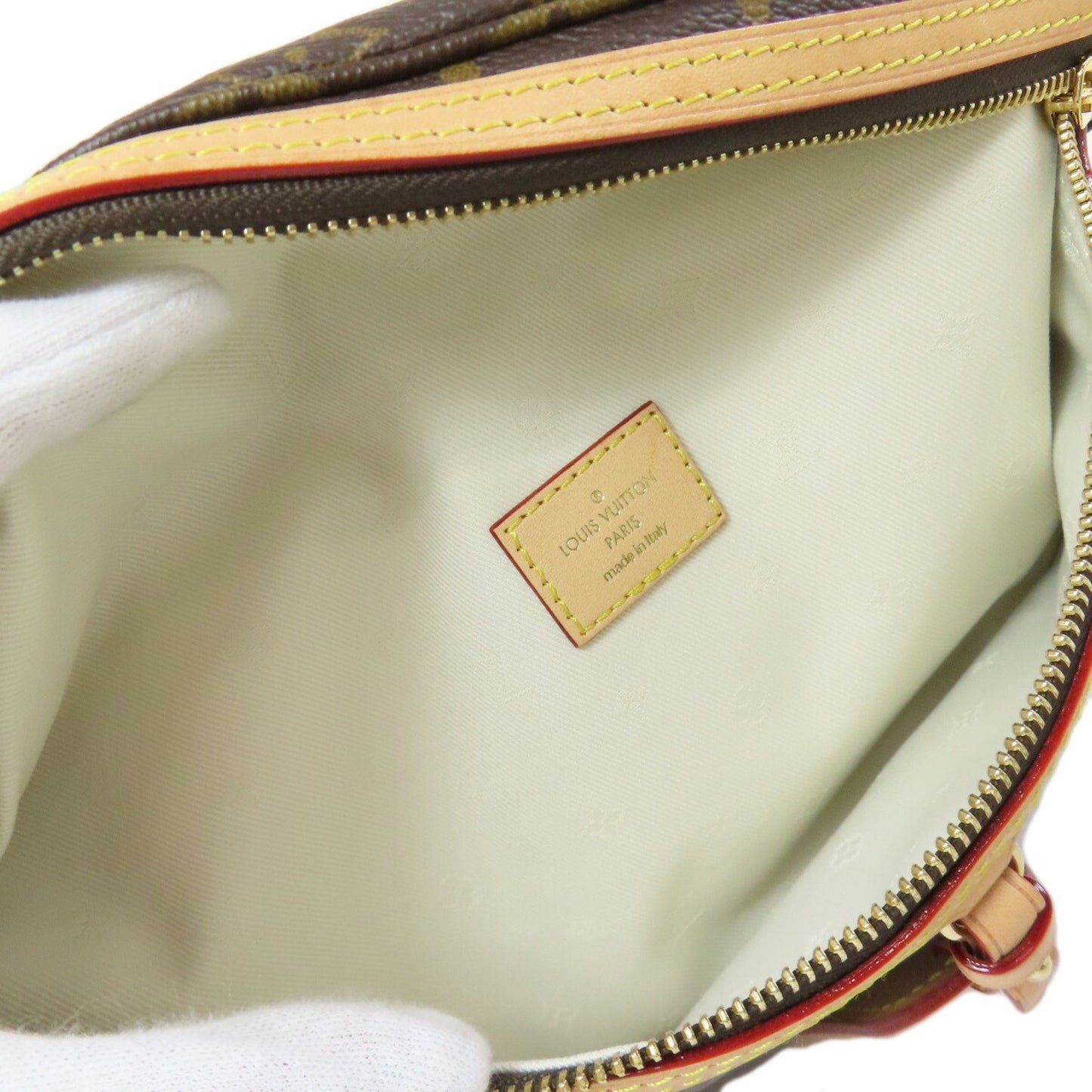 Louis Vuitton M46784 High-Rise Hip Bag/Waist Bag In Monogram Canvas