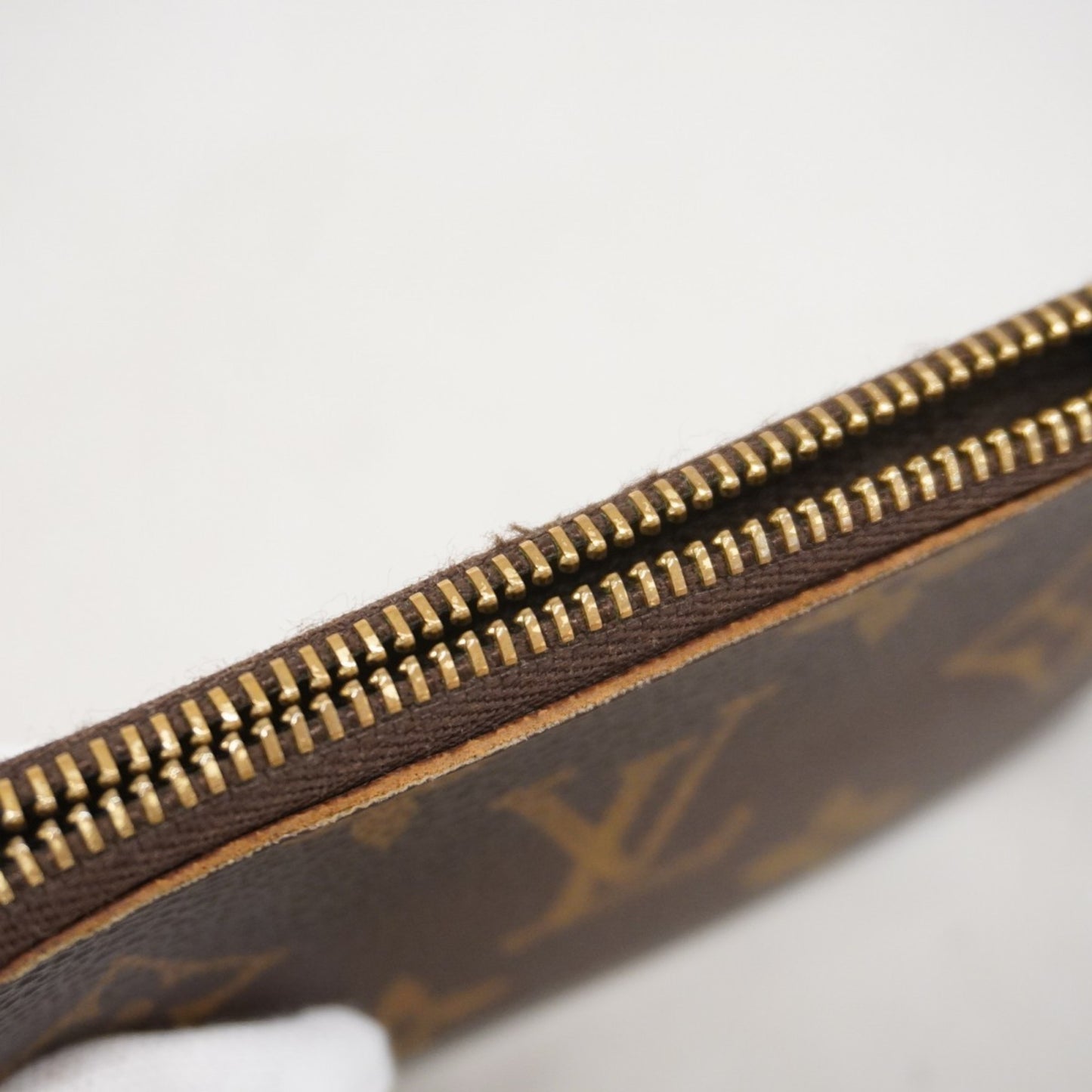 Louis Vuitton Monogram Pochette Cle Wallet/Coin Case M62650 Brown